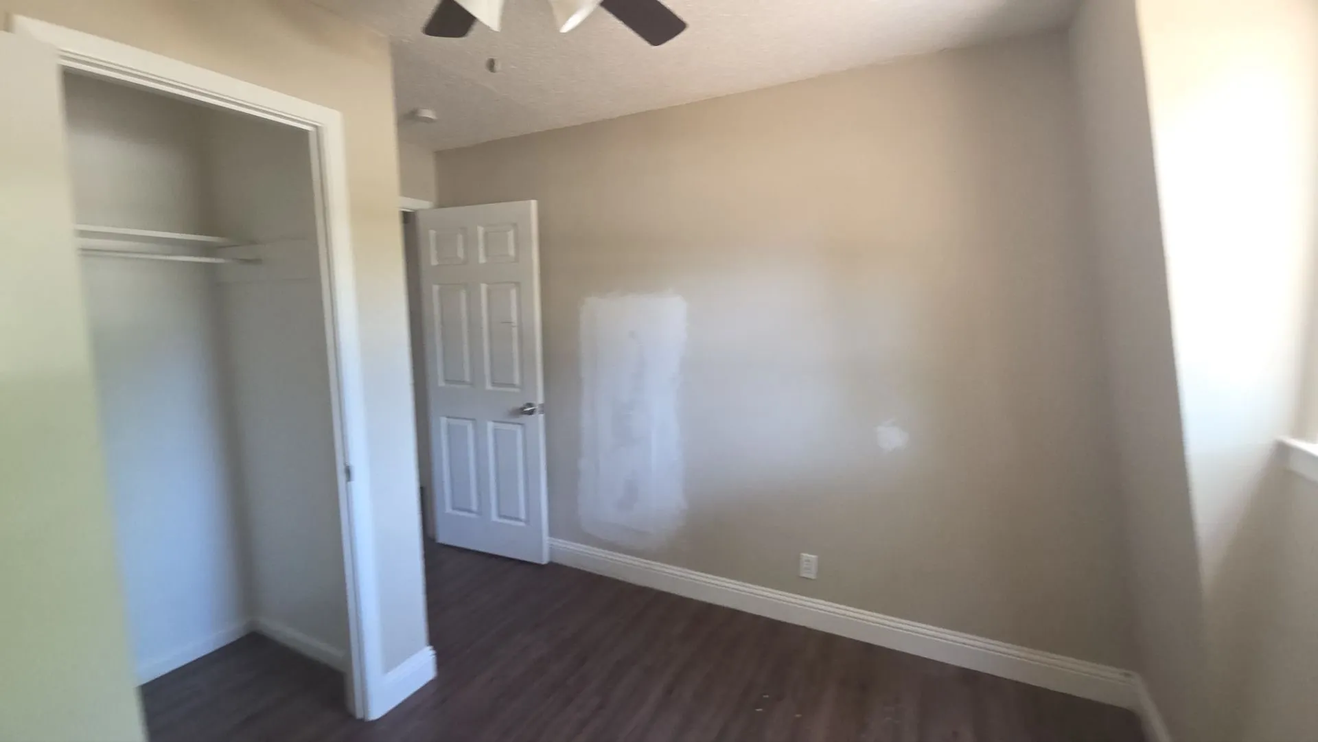 Single Family Residence For Sale in Tarrant County , 1301 Pelican Circle, Pelican Bay, Texas 76020, 3 Bedroom, 2 Bathroom, Garage spaces, 1,104 Sqft, built in 1970, mls#21347504, Real Estate Agent in Pelican Bay, Homes For Sale in Tarrant county, Homes For Sale in Pelican Bay, Realtor in Pelican Bay Texas, Real Estate Brokerage Independent Realty Texas, Luminita Cordes Realtor