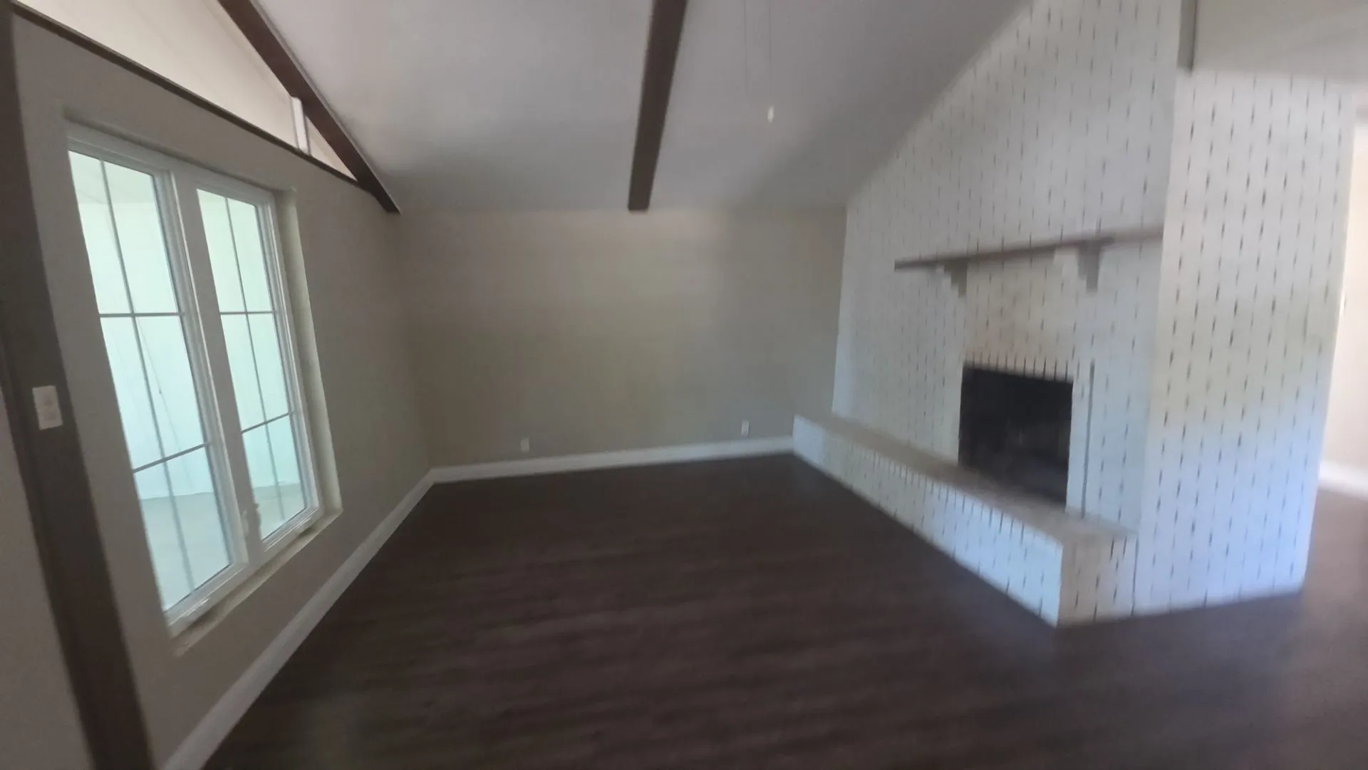 Single Family Residence For Sale in Tarrant County , 1301 Pelican Circle, Pelican Bay, Texas 76020, 3 Bedroom, 2 Bathroom, Garage spaces, 1,104 Sqft, built in 1970, mls#21347504, Real Estate Agent in Pelican Bay, Homes For Sale in Tarrant county, Homes For Sale in Pelican Bay, Realtor in Pelican Bay Texas, Real Estate Brokerage Independent Realty Texas, Luminita Cordes Realtor