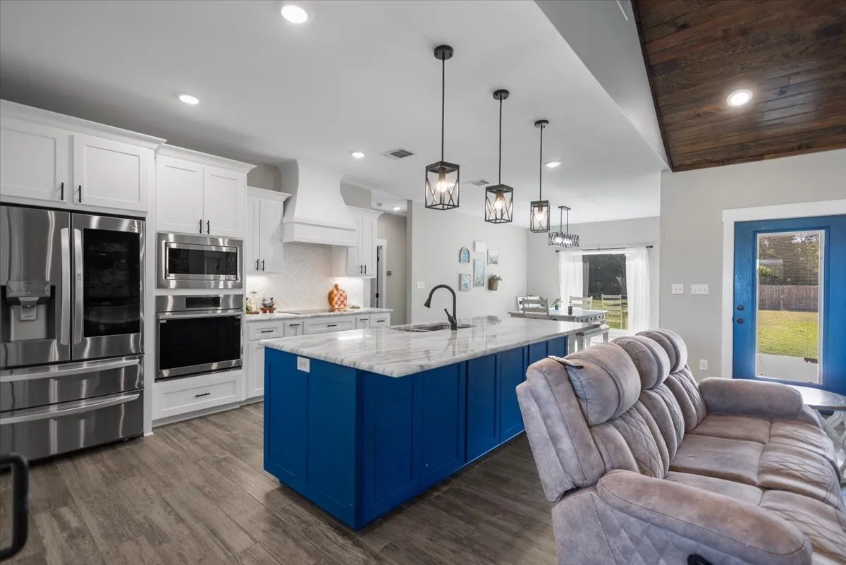 Single Family Residence For Sale in Cherokee County , 13393 N FM 768, Jacksonville, Texas 75766, 3 Bedroom, 3 Bathroom, 2 Garage spaces, 2,285 Sqft, built in 2023, mls#21344619, Real Estate Agent in Jacksonville, Homes For Sale in Cherokee county, Homes For Sale in Jacksonville, Realtor in Jacksonville Texas, Real Estate Brokerage Independent Realty Texas, Luminita Cordes Realtor