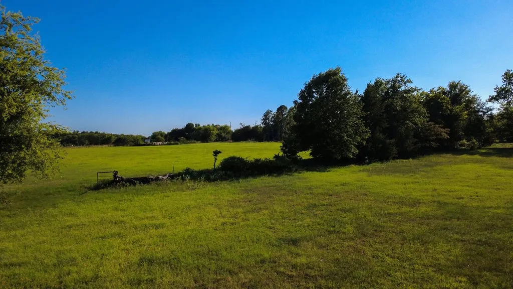 Unimproved Land For Sale in Hopkins County , 0000 S Broadway Street, Sulphur Springs, Texas 75482, 0, 0, Garage spaces, 0 Sqft, built in 0, Price $596,275, mls#21344331, Real Estate Agent in Sulphur Springs, Homes For Sale in Hopkins county, Homes For Sale in Sulphur Springs, Realtor in Sulphur Springs Texas, Real Estate Brokerage Independent Realty Texas, Luminita Cordes Realtor