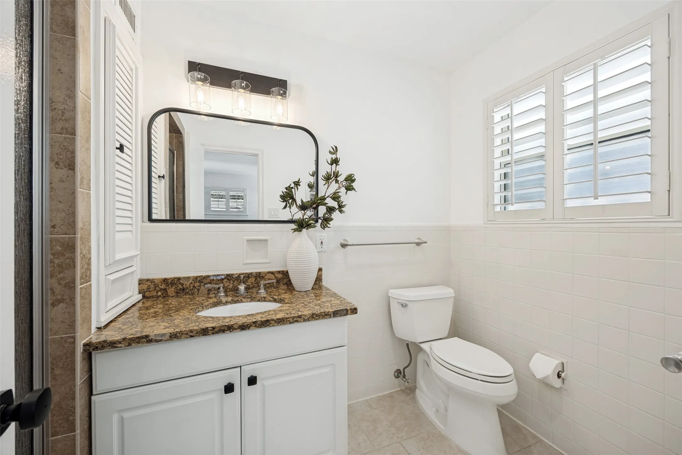 Primary BR ensuite Bath