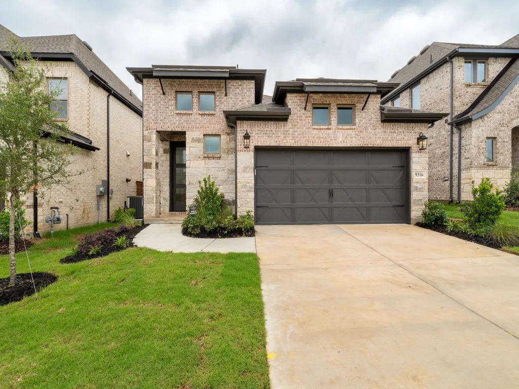 Single Family Residence For Rent in Denton County , 9316 Paintbrush Drive, Little Elm, Texas 75068, 4 Bedroom, 3 Bathroom, 2 Garage spaces, 1,736 Sqft, built in 2025, mls#21347519, Real Estate Agent in Little Elm, Homes For Rent in Denton county, Homes For Rent in Little Elm, Realtor in Little Elm Texas, Real Estate Brokerage Independent Realty Texas, Luminita Cordes Realtor