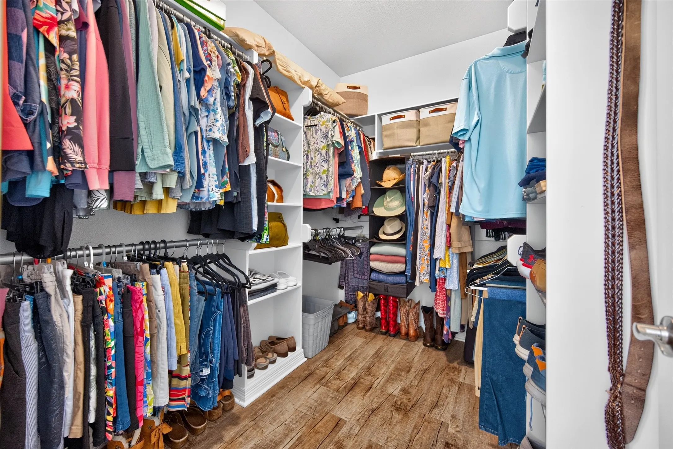 Primary walk in closet