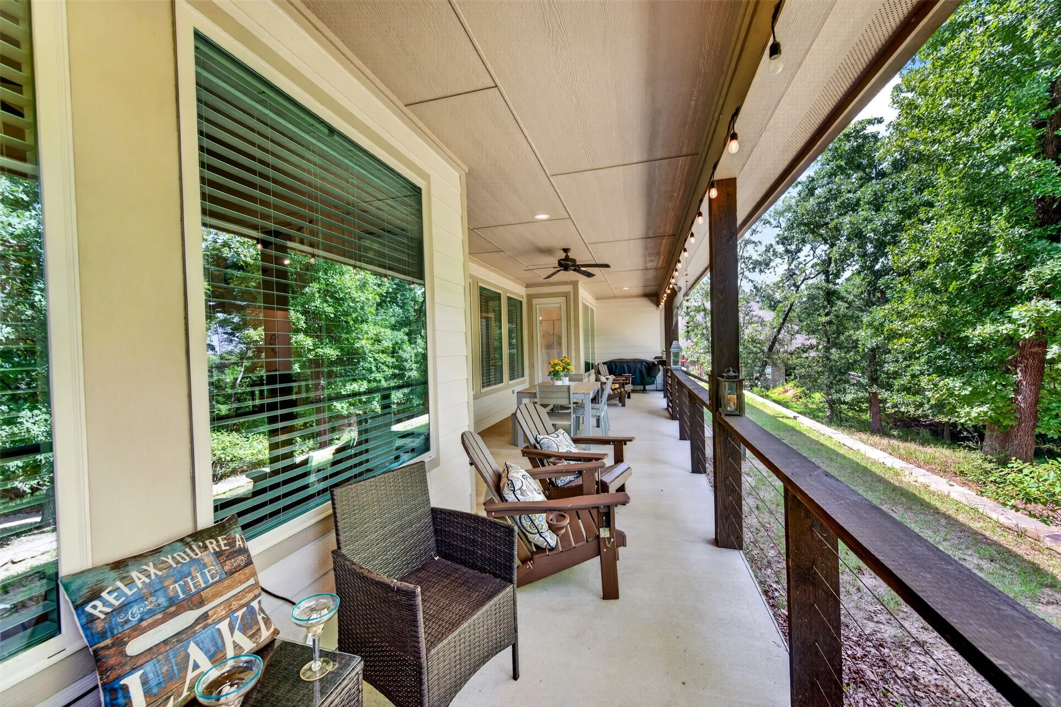 Single Family Residence For Sale in Henderson County , 9236 Safari Bluff, Larue, Texas 75770, 4 Bedroom, 3 Bathroom, 2 Garage spaces, 2,201 Sqft, built in 2019, mls#21344706, Real Estate Agent in Larue, Homes For Sale in Henderson county, Homes For Sale in Larue, Realtor in Larue Texas, Real Estate Brokerage Independent Realty Texas, Luminita Cordes Realtor