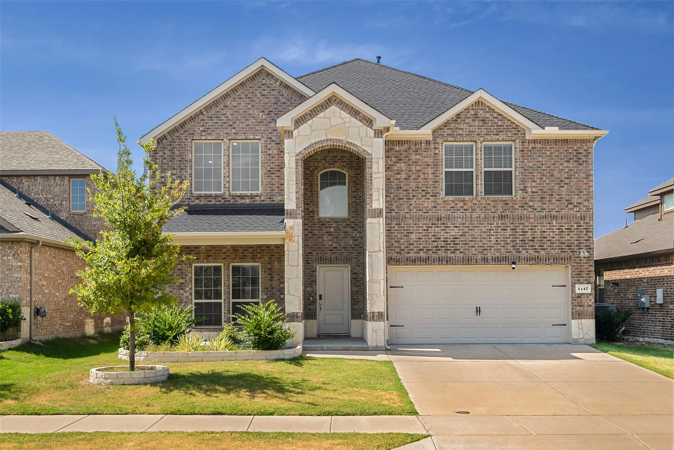Single Family Residence For Rent in Collin County , 1117 Goldfinch Drive, Celina, Texas 75009, 4 Bedroom, 3 Bathroom, 2 Garage spaces, 2,939 Sqft, built in 2021, mls#21346930, Real Estate Agent in Celina, Homes For Rent in Collin county, Homes For Rent in Celina, Realtor in Celina Texas, Real Estate Brokerage Independent Realty Texas, Luminita Cordes Realtor