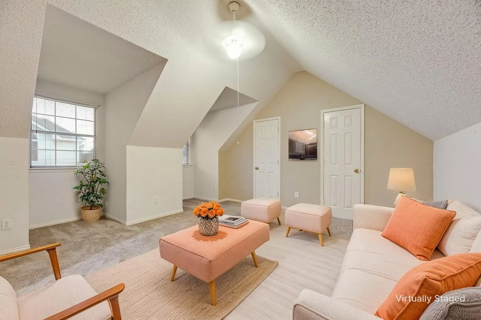 The bonus room cn be a game room or  a bedroom