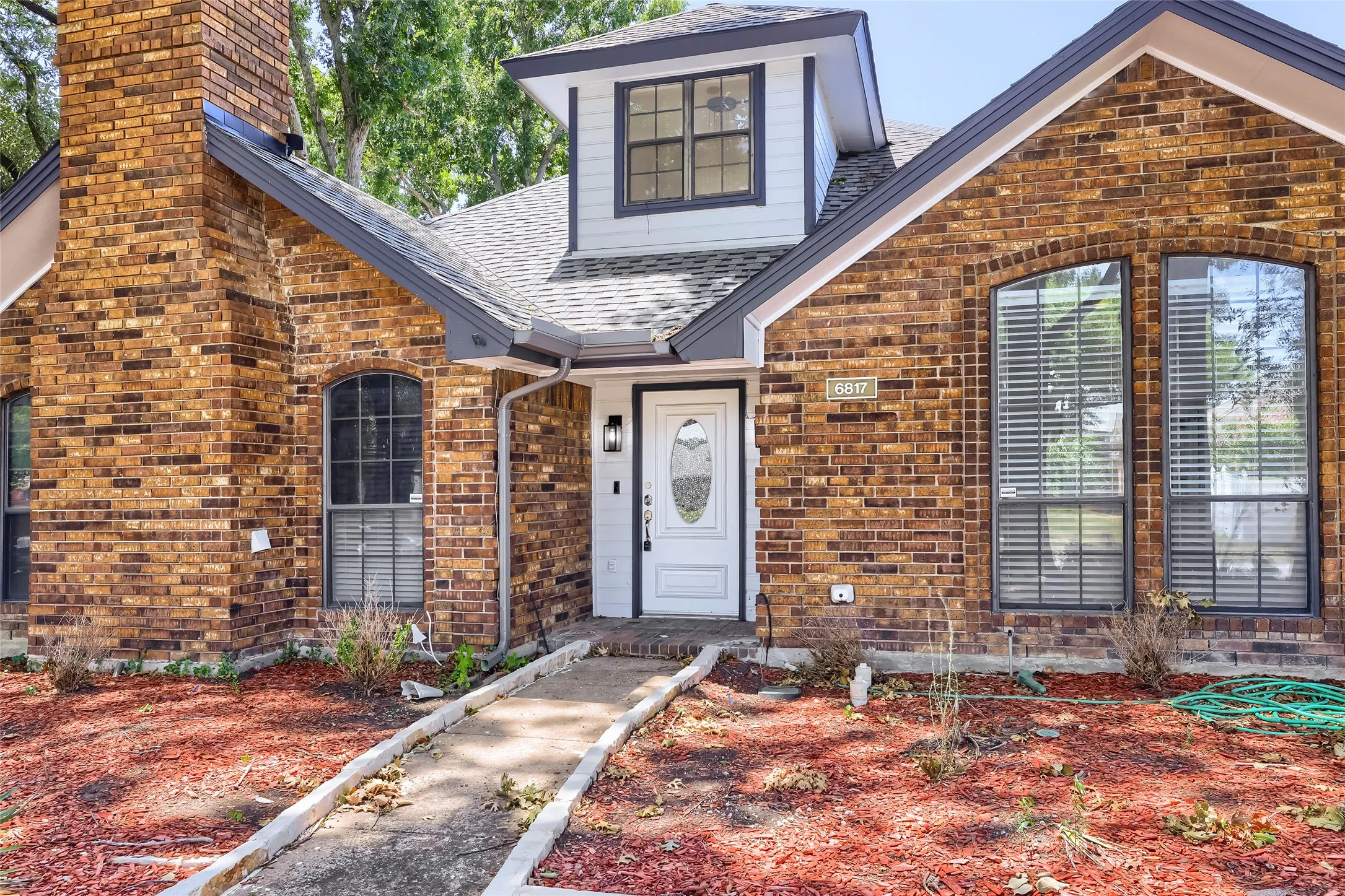 Single Family Residence For Sale in Collin County , 6817 Wickliff Trail, Plano, Texas 75023, 3 Bedroom, 3 Bathroom, 2 Garage spaces, 2,338 Sqft, built in 1986, mls#21340883, Real Estate Agent in Plano, Homes For Sale in Collin county, Homes For Sale in Plano, Realtor in Plano Texas, Real Estate Brokerage Independent Realty Texas, Luminita Cordes Realtor