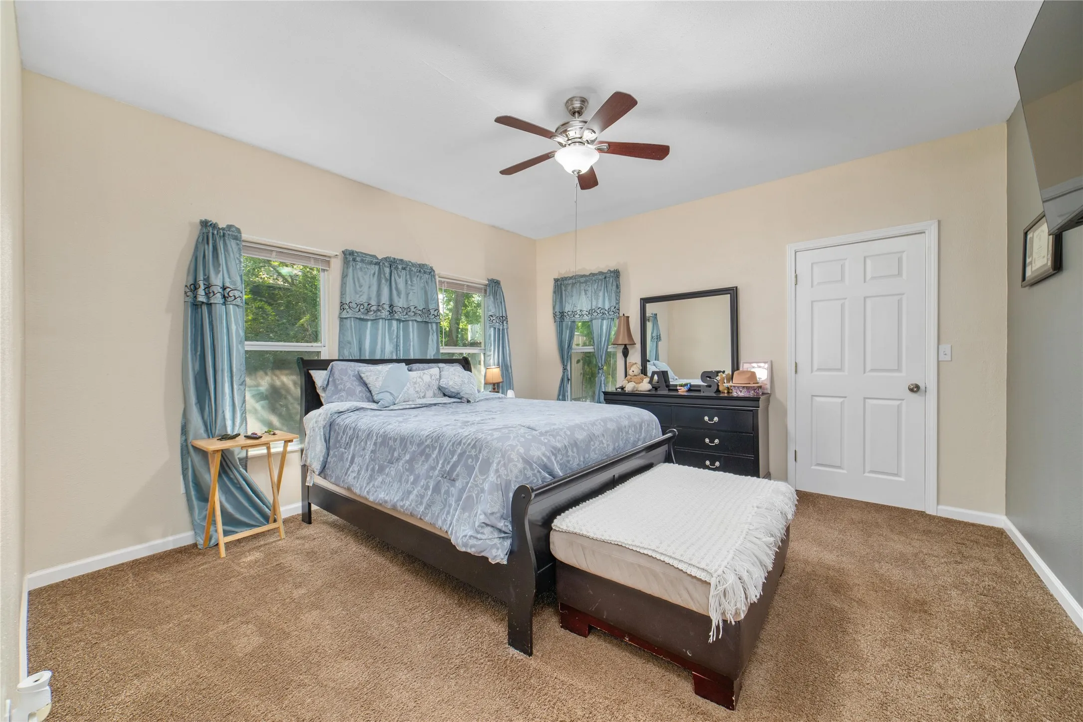 Single Family Residence For Sale in Brown County , 2501 Austin Avenue, Brownwood, Texas 76801, 3 Bedroom, 2 Bathroom, 1 Garage spaces, 1,950 Sqft, built in 0, mls#21347407, Real Estate Agent in Brownwood, Homes For Sale in Brown county, Homes For Sale in Brownwood, Realtor in Brownwood Texas, Real Estate Brokerage Independent Realty Texas, Luminita Cordes Realtor