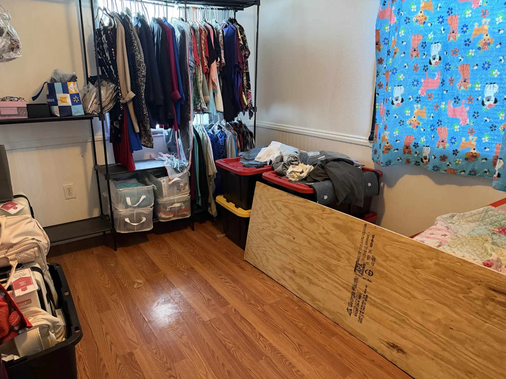 Mobile Home For Sale in Montague County , 355 Indian Hills Road, Bowie, Texas 76230, 4 Bedroom, 2 Bathroom, Garage spaces, 1,840 Sqft, built in 2008, mls#21347545, Real Estate Agent in Bowie, Homes For Sale in Montague county, Homes For Sale in Bowie, Realtor in Bowie Texas, Real Estate Brokerage Independent Realty Texas, Luminita Cordes Realtor