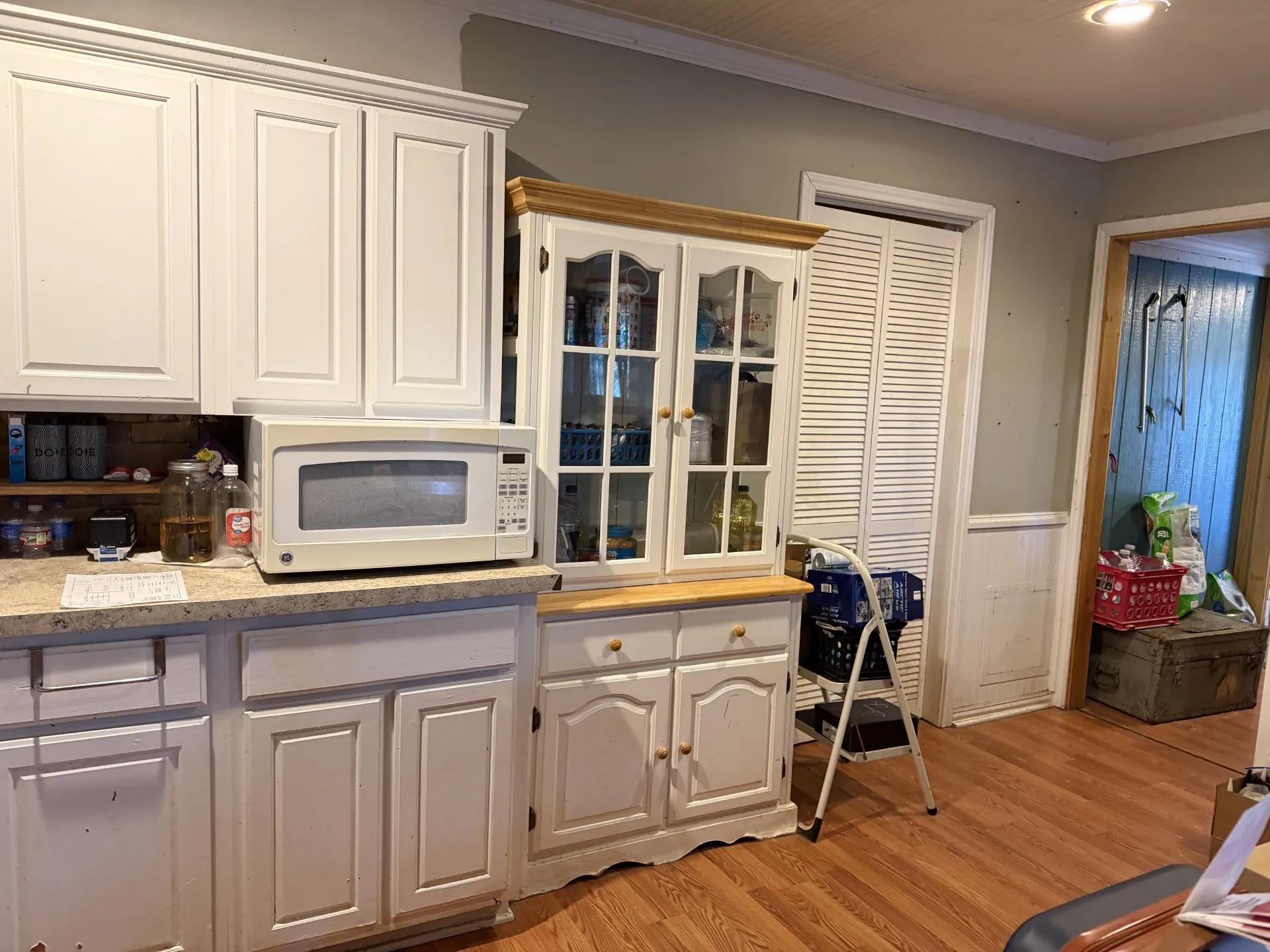 Mobile Home For Sale in Montague County , 355 Indian Hills Road, Bowie, Texas 76230, 4 Bedroom, 2 Bathroom, Garage spaces, 1,840 Sqft, built in 2008, mls#21347545, Real Estate Agent in Bowie, Homes For Sale in Montague county, Homes For Sale in Bowie, Realtor in Bowie Texas, Real Estate Brokerage Independent Realty Texas, Luminita Cordes Realtor