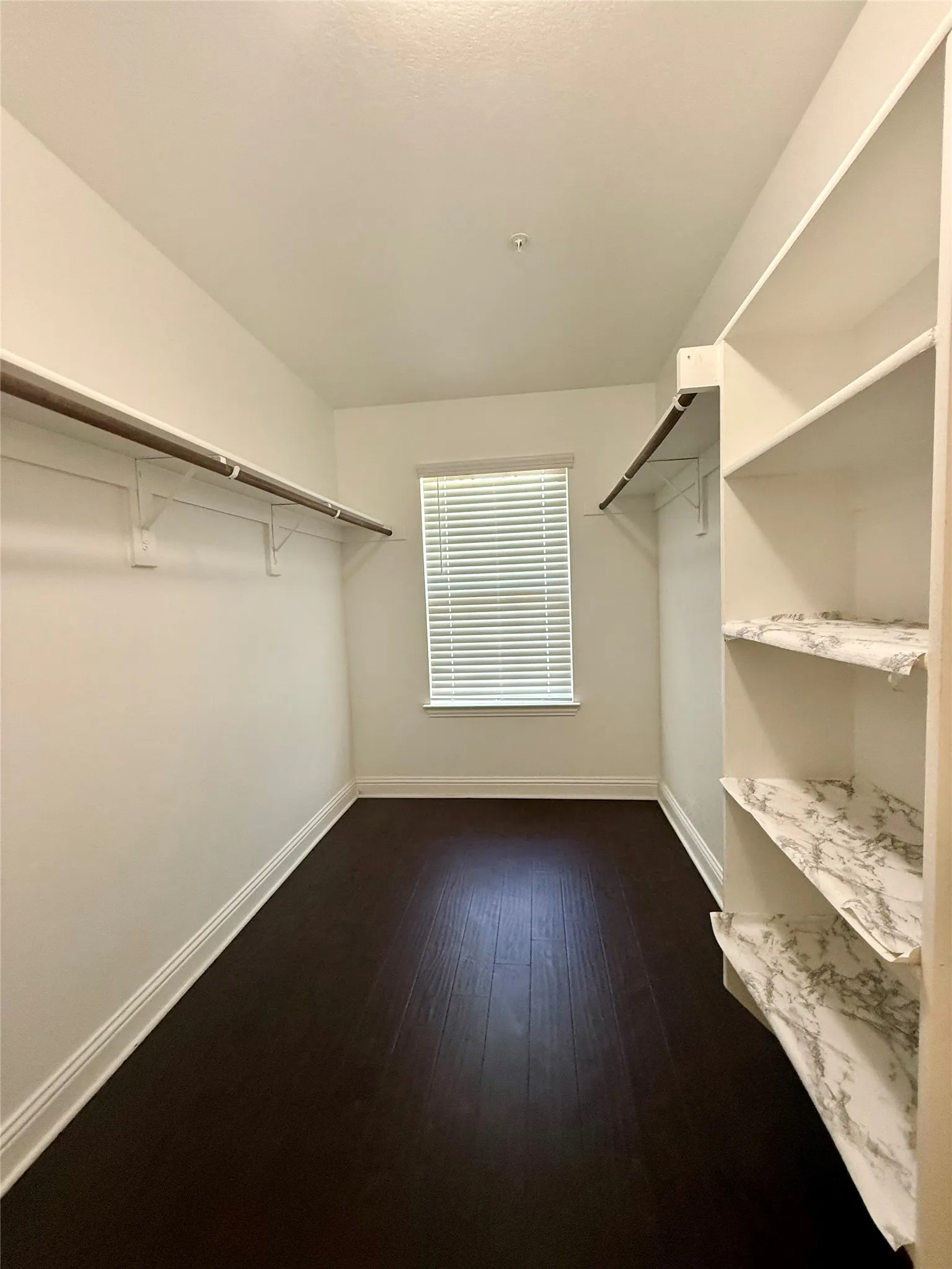 Townhouse For Rent in Denton County , 2617 Jackson Drive, Lewisville, Texas 75067, 3 Bedroom, 3 Bathroom, 2 Garage spaces, 1,901 Sqft, built in 2013, mls#21346157, Real Estate Agent in Lewisville, Homes For Rent in Denton county, Homes For Rent in Lewisville, Realtor in Lewisville Texas, Real Estate Brokerage Independent Realty Texas, Luminita Cordes Realtor