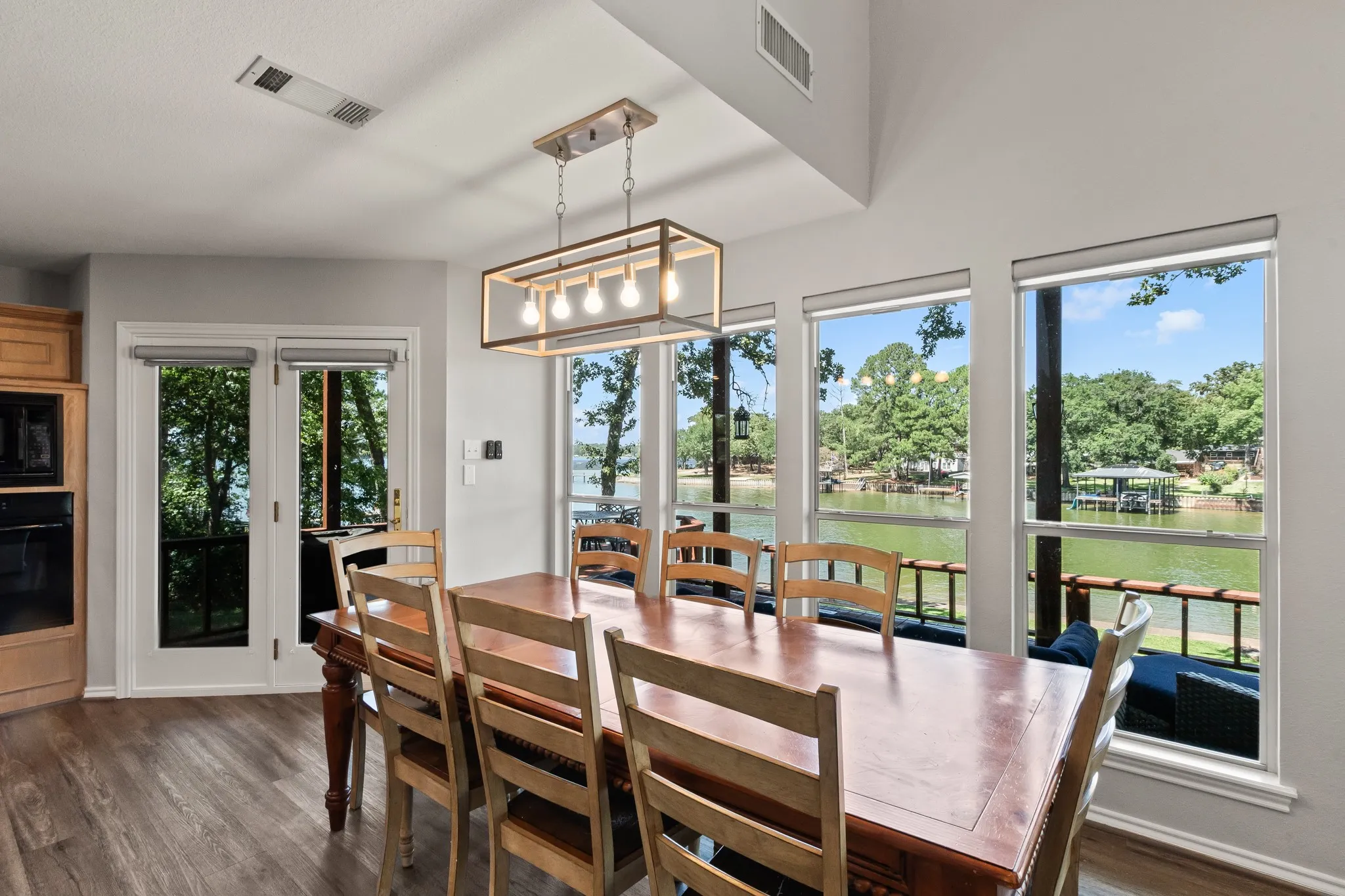 Waterside dining area overlooks the lake.