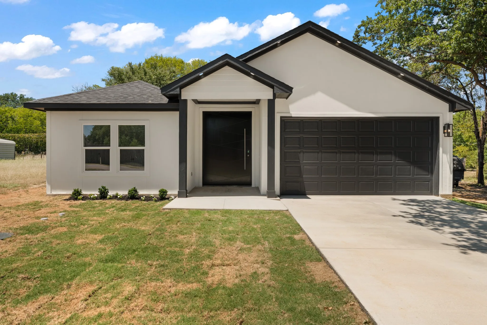 Single Family Residence For Sale in Henderson County , 104 Clear Fork Street, Gun Barrel City, Texas 75156, 3 Bedroom, 2 Bathroom, 2 Garage spaces, 1,661 Sqft, built in 2026, mls#21345664, Real Estate Agent in Gun Barrel City, Homes For Sale in Henderson county, Homes For Sale in Gun Barrel City, Realtor in Gun Barrel City Texas, Real Estate Brokerage Independent Realty Texas, Luminita Cordes Realtor
