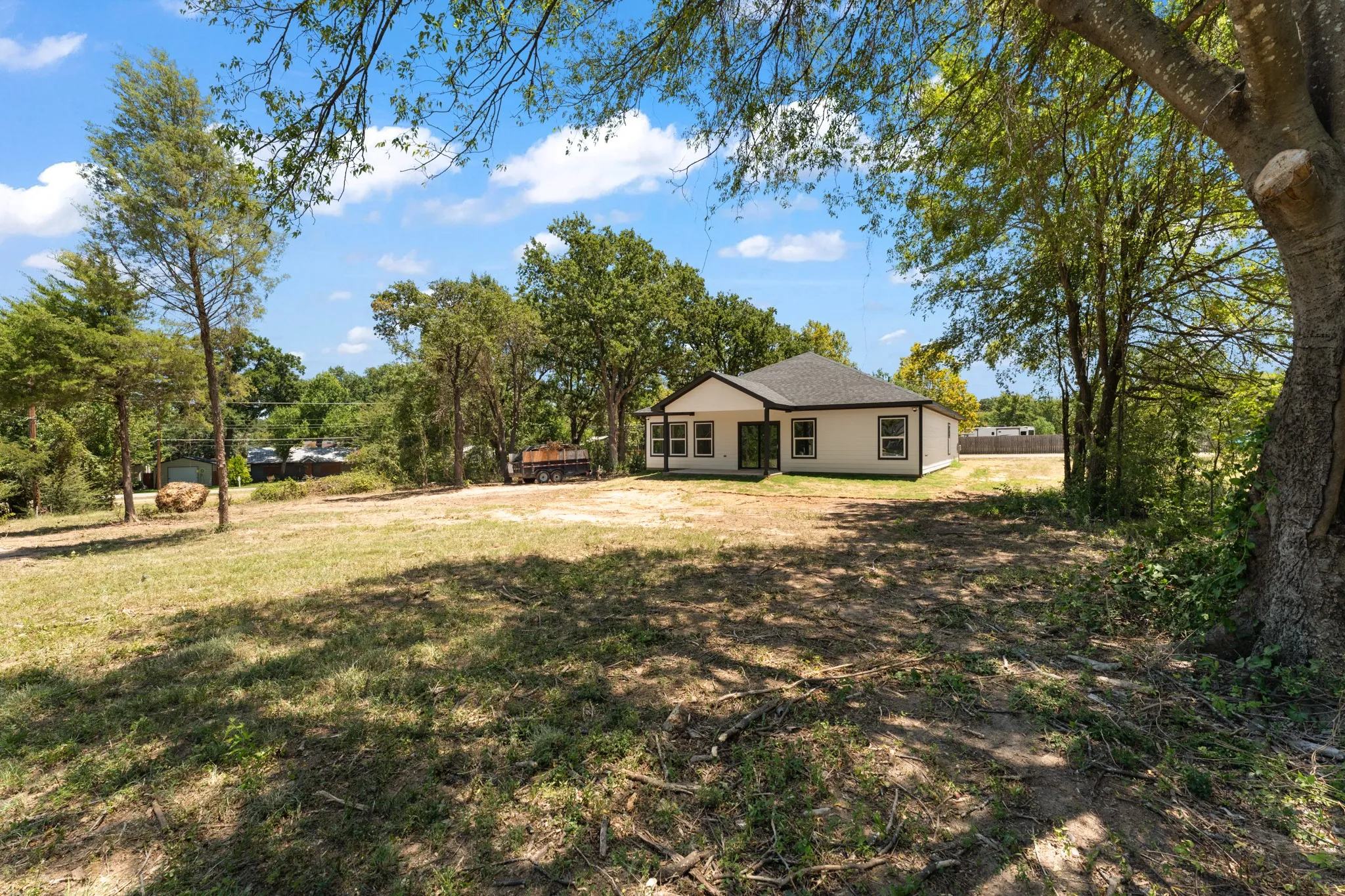 Single Family Residence For Sale in Henderson County , 104 Clear Fork Street, Gun Barrel City, Texas 75156, 3 Bedroom, 2 Bathroom, 2 Garage spaces, 1,661 Sqft, built in 2026, mls#21345664, Real Estate Agent in Gun Barrel City, Homes For Sale in Henderson county, Homes For Sale in Gun Barrel City, Realtor in Gun Barrel City Texas, Real Estate Brokerage Independent Realty Texas, Luminita Cordes Realtor