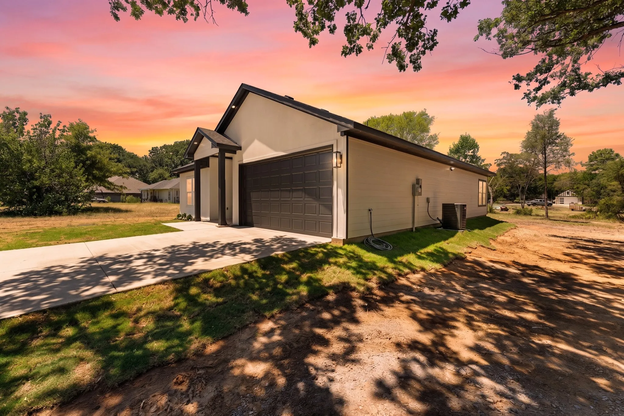 Single Family Residence For Sale in Henderson County , 104 Clear Fork Street, Gun Barrel City, Texas 75156, 3 Bedroom, 2 Bathroom, 2 Garage spaces, 1,661 Sqft, built in 2026, mls#21345664, Real Estate Agent in Gun Barrel City, Homes For Sale in Henderson county, Homes For Sale in Gun Barrel City, Realtor in Gun Barrel City Texas, Real Estate Brokerage Independent Realty Texas, Luminita Cordes Realtor