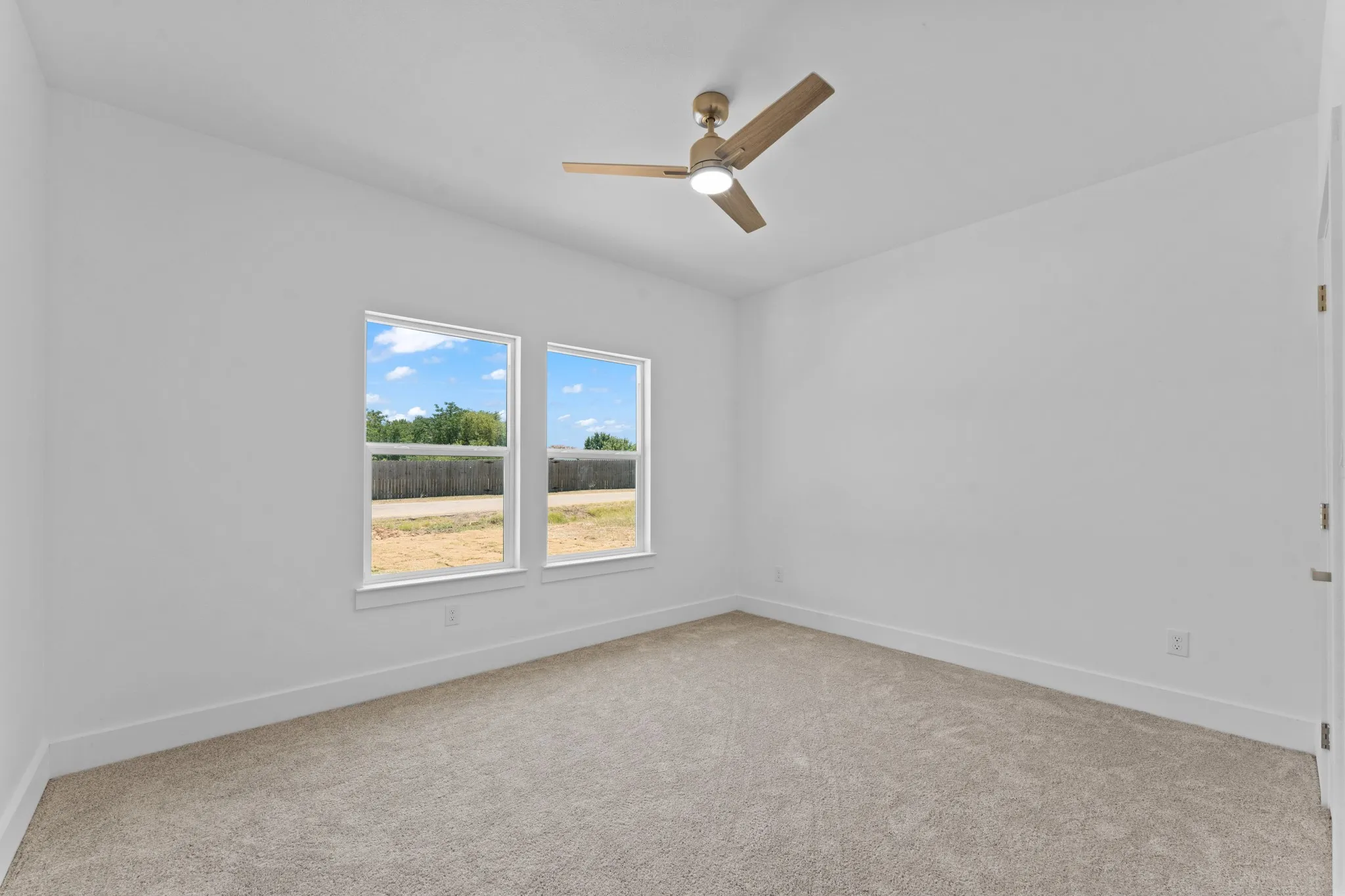 Single Family Residence For Sale in Henderson County , 104 Clear Fork Street, Gun Barrel City, Texas 75156, 3 Bedroom, 2 Bathroom, 2 Garage spaces, 1,661 Sqft, built in 2026, mls#21345664, Real Estate Agent in Gun Barrel City, Homes For Sale in Henderson county, Homes For Sale in Gun Barrel City, Realtor in Gun Barrel City Texas, Real Estate Brokerage Independent Realty Texas, Luminita Cordes Realtor
