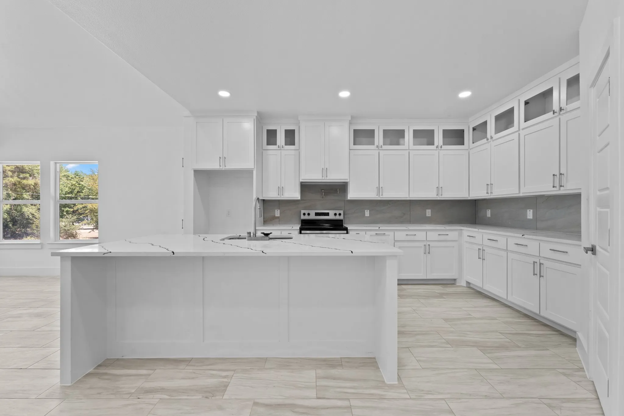 Single Family Residence For Sale in Henderson County , 104 Clear Fork Street, Gun Barrel City, Texas 75156, 3 Bedroom, 2 Bathroom, 2 Garage spaces, 1,661 Sqft, built in 2026, mls#21345664, Real Estate Agent in Gun Barrel City, Homes For Sale in Henderson county, Homes For Sale in Gun Barrel City, Realtor in Gun Barrel City Texas, Real Estate Brokerage Independent Realty Texas, Luminita Cordes Realtor