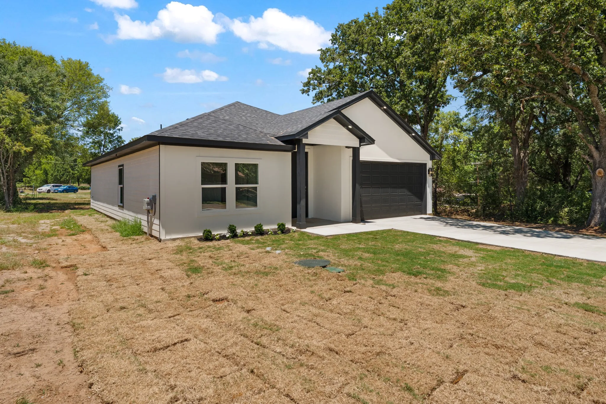 Single Family Residence For Sale in Henderson County , 104 Clear Fork Street, Gun Barrel City, Texas 75156, 3 Bedroom, 2 Bathroom, 2 Garage spaces, 1,661 Sqft, built in 2026, mls#21345664, Real Estate Agent in Gun Barrel City, Homes For Sale in Henderson county, Homes For Sale in Gun Barrel City, Realtor in Gun Barrel City Texas, Real Estate Brokerage Independent Realty Texas, Luminita Cordes Realtor