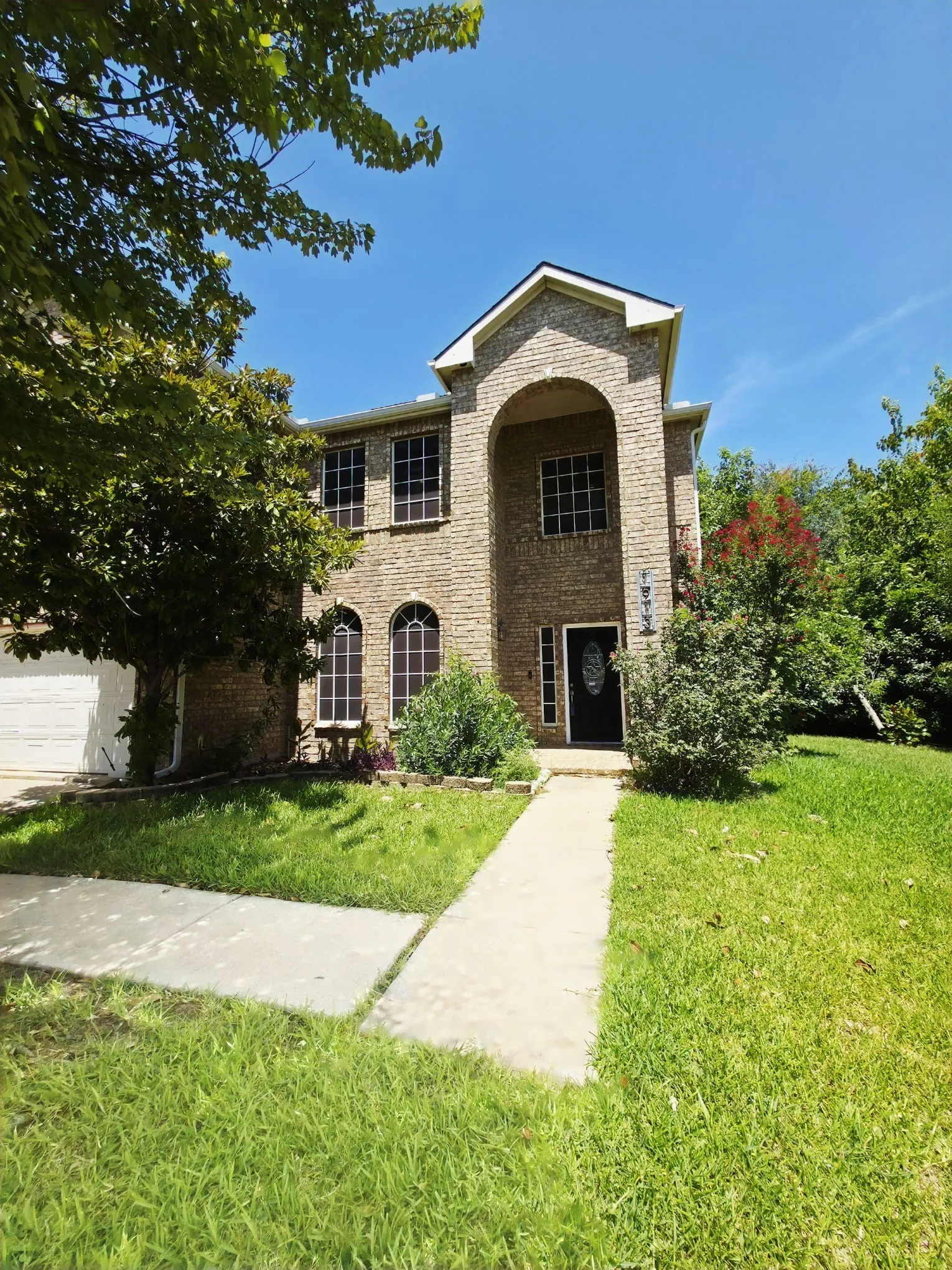 Single Family Residence For Rent in Denton County , 1913 Bradford Pear Square, Little Elm, Texas 75068, 4 Bedroom, 3 Bathroom, 2 Garage spaces, 2,580 Sqft, built in 2003, mls#21344062, Real Estate Agent in Little Elm, Homes For Rent in Denton county, Homes For Rent in Little Elm, Realtor in Little Elm Texas, Real Estate Brokerage Independent Realty Texas, Luminita Cordes Realtor
