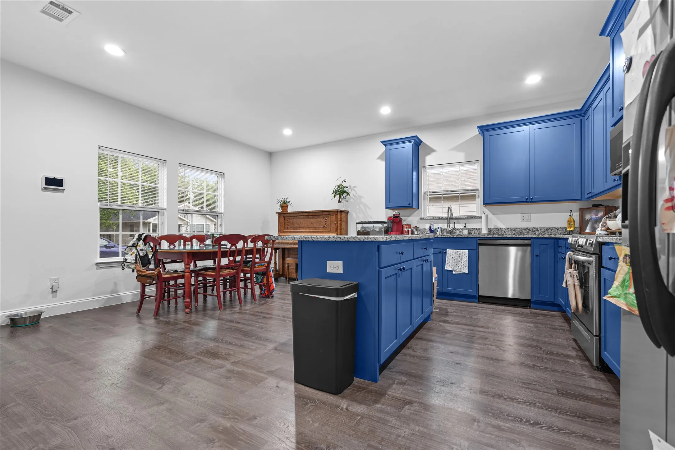 Single Family Residence For Rent in Hunt County , 3103 Barling Street, Greenville, Texas 75401, 3 Bedroom, 2 Bathroom, 1 Garage spaces, 1,470 Sqft, built in 2022, mls#21347562, Real Estate Agent in Greenville, Homes For Rent in Hunt county, Homes For Rent in Greenville, Realtor in Greenville Texas, Real Estate Brokerage Independent Realty Texas, Luminita Cordes Realtor