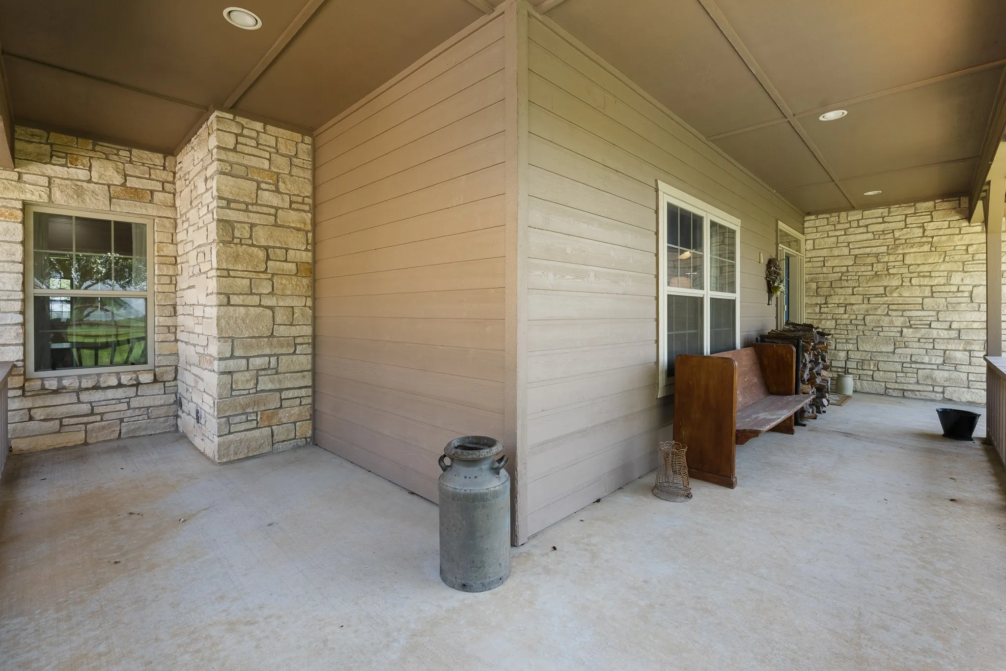 Ranch For Sale in Johnson County , 8648 B County Road 1128, Godley, Texas 76044, 0, 0, Garage spaces, 0 Sqft, built in 2001, mls#21346265, Real Estate Agent in Godley, Homes For Sale in Johnson county, Homes For Sale in Godley, Realtor in Godley Texas, Real Estate Brokerage Independent Realty Texas, Luminita Cordes Realtor
