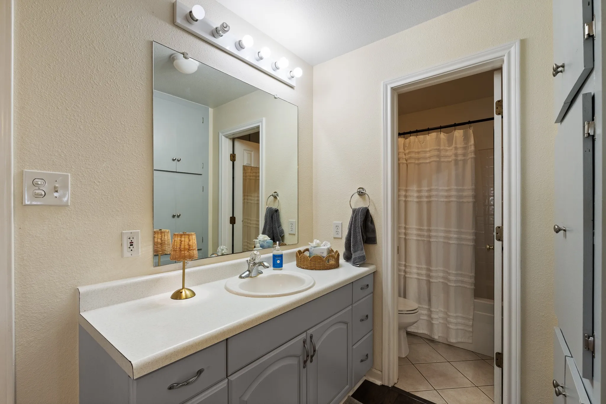 Ranch For Sale in Johnson County , 8648 B County Road 1128, Godley, Texas 76044, 0, 0, Garage spaces, 0 Sqft, built in 2001, mls#21346265, Real Estate Agent in Godley, Homes For Sale in Johnson county, Homes For Sale in Godley, Realtor in Godley Texas, Real Estate Brokerage Independent Realty Texas, Luminita Cordes Realtor
