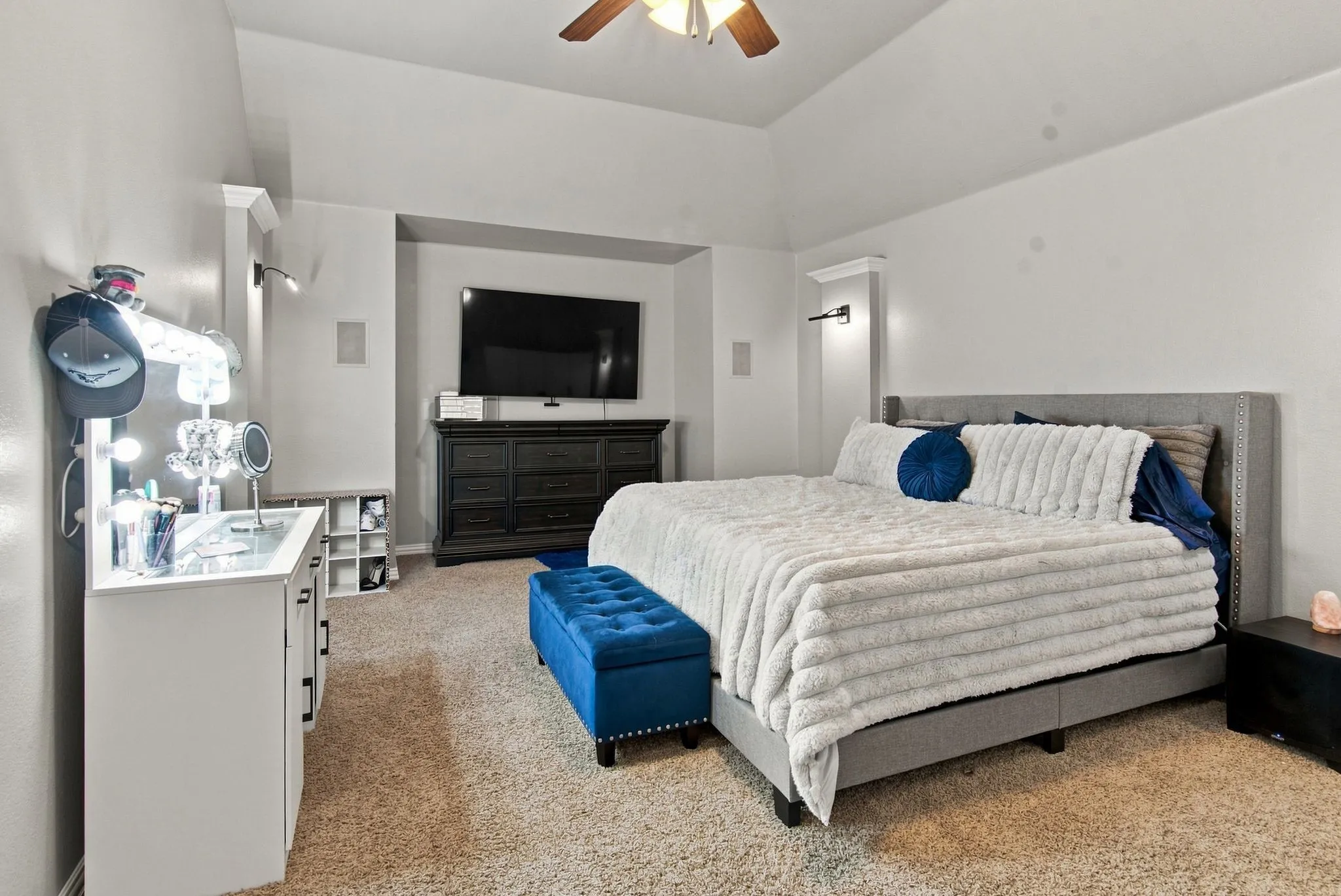 currently staged as a 5th bedroom
