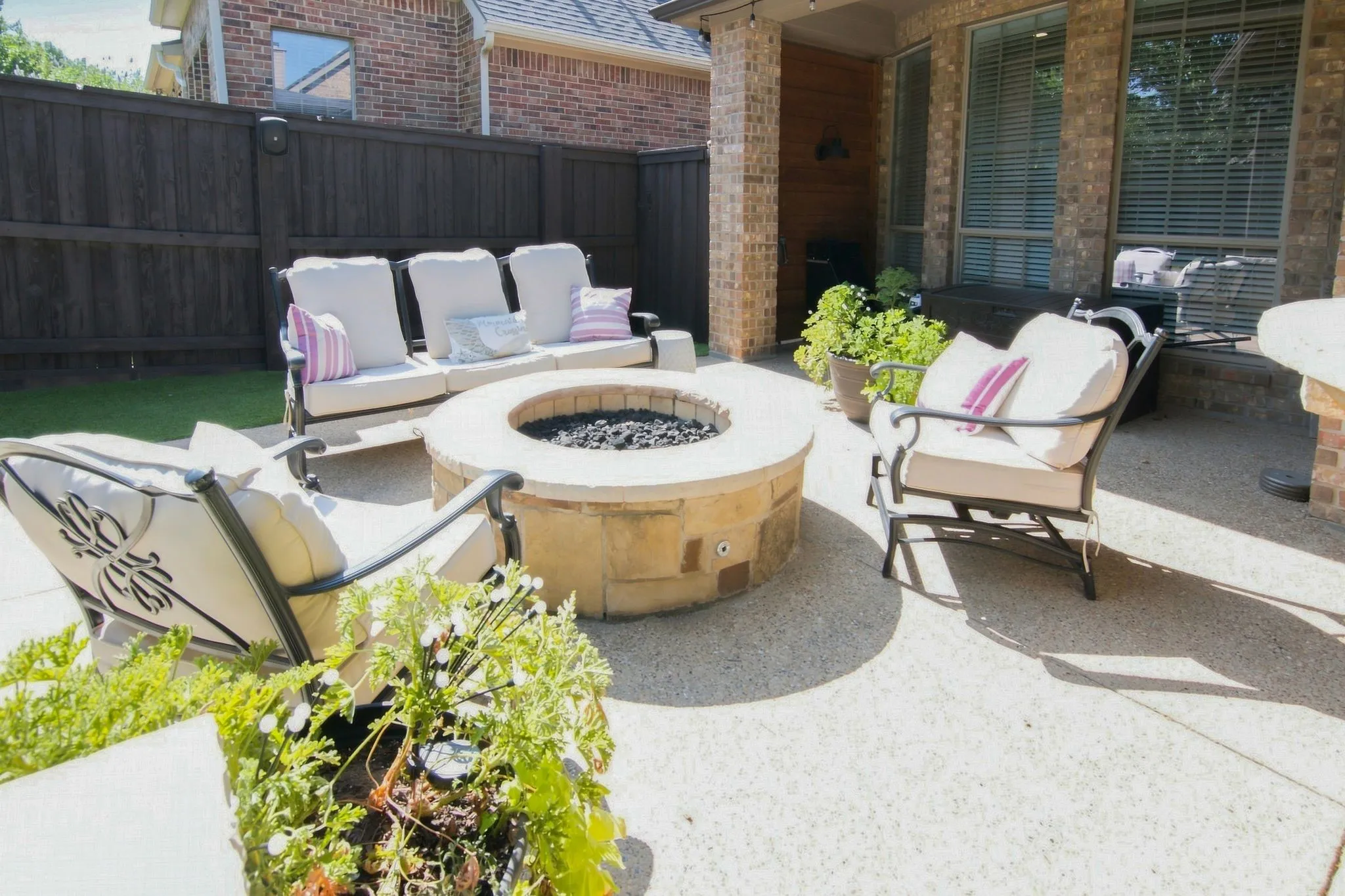 Single Family Residence For Sale in Tarrant County , 4805 Bob Wills Drive, Fort Worth, Texas 76244, 4 Bedroom, 4 Bathroom, 2 Garage spaces, 3,816 Sqft, built in 2006, mls#21343051, Real Estate Agent in Fort Worth, Homes For Sale in Tarrant county, Homes For Sale in Fort Worth, Realtor in Fort Worth Texas, Real Estate Brokerage Independent Realty Texas, Luminita Cordes Realtor