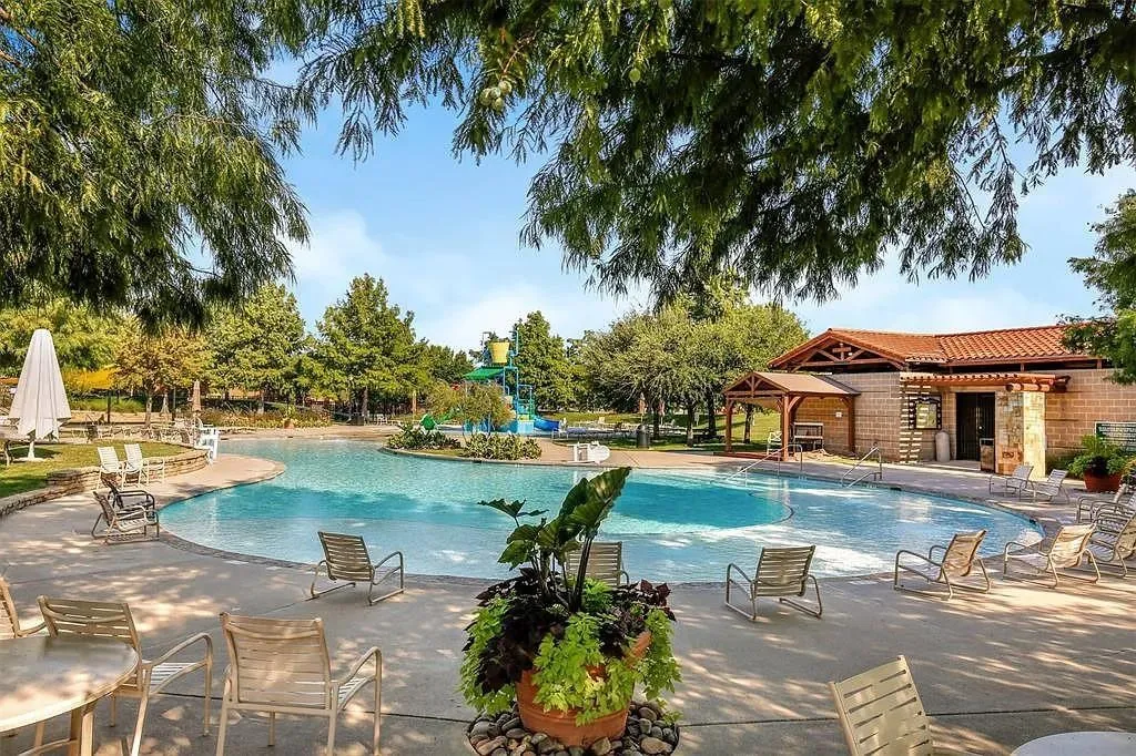 Single Family Residence For Sale in Tarrant County , 4805 Bob Wills Drive, Fort Worth, Texas 76244, 4 Bedroom, 4 Bathroom, 2 Garage spaces, 3,816 Sqft, built in 2006, mls#21343051, Real Estate Agent in Fort Worth, Homes For Sale in Tarrant county, Homes For Sale in Fort Worth, Realtor in Fort Worth Texas, Real Estate Brokerage Independent Realty Texas, Luminita Cordes Realtor