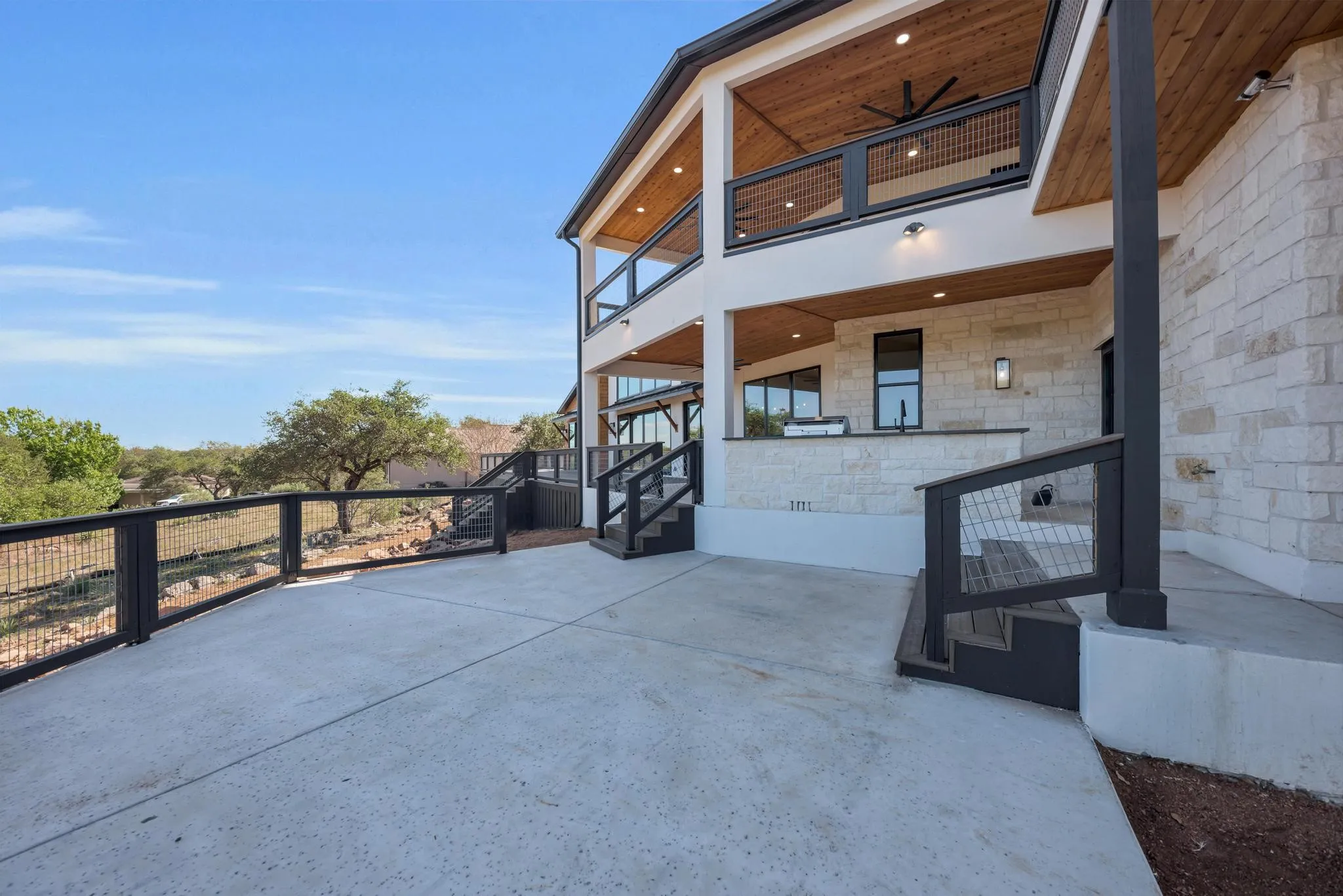Single Family Residence For Sale in Llano County , 101 Silver Way, Horseshoe Bay, Texas 78657, 4 Bedroom, 5 Bathroom, 4 Garage spaces, 3,517 Sqft, built in 2025, mls#21347498, Real Estate Agent in Horseshoe Bay, Homes For Sale in Llano county, Homes For Sale in Horseshoe Bay, Realtor in Horseshoe Bay Texas, Real Estate Brokerage Independent Realty Texas, Luminita Cordes Realtor