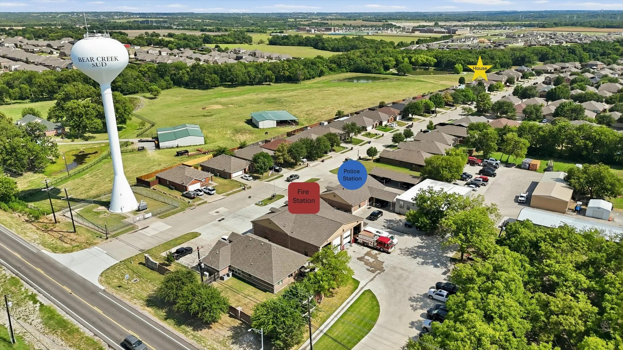 Single Family Residence For Sale in Collin County , 652 Lincoln Avenue, Lavon, Texas 75166, 3 Bedroom, 2 Bathroom, 2 Garage spaces, 1,740 Sqft, built in 2010, mls#21345737, Real Estate Agent in Lavon, Homes For Sale in Collin county, Homes For Sale in Lavon, Realtor in Lavon Texas, Real Estate Brokerage Independent Realty Texas, Luminita Cordes Realtor