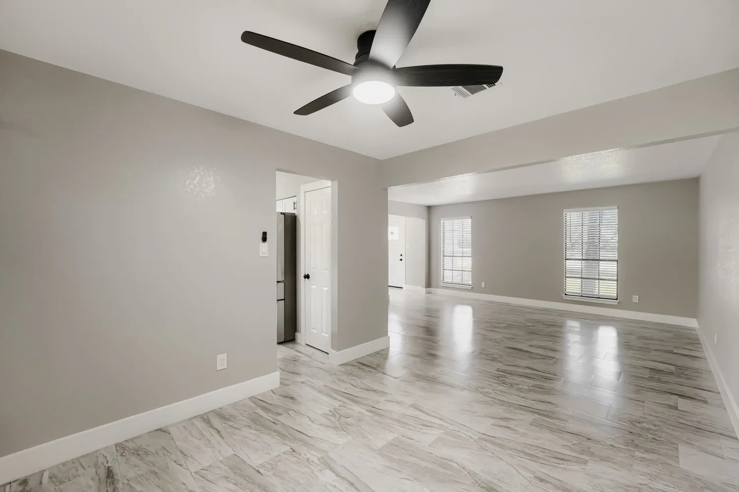 Single Family Residence For Sale in Williamson County , 1612 Hermitage Drive, Round Rock, Texas 78681, 4 Bedroom, 3 Bathroom, 2 Garage spaces, 2,294 Sqft, built in 1985, mls#21347575, Real Estate Agent in Round Rock, Homes For Sale in Williamson county, Homes For Sale in Round Rock, Realtor in Round Rock Texas, Real Estate Brokerage Independent Realty Texas, Luminita Cordes Realtor
