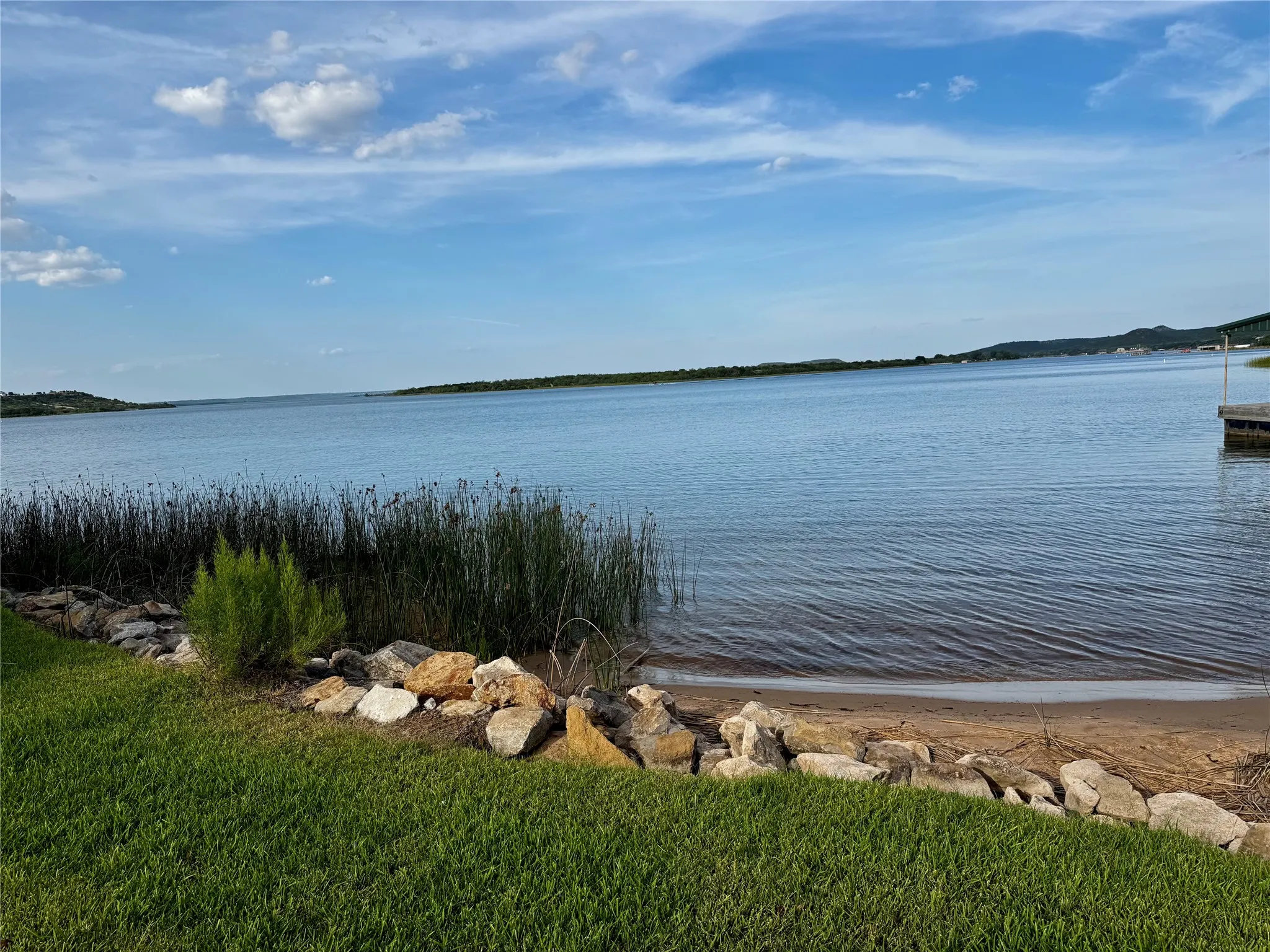 Mobile Home For Sale in Palo Pinto County , 1909 Buck Run, Graford, Texas 76449, 2 Bedroom, 1 Bathroom, Garage spaces, 728 Sqft, built in 1980, mls#21347450, Real Estate Agent in Graford, Homes For Sale in Palo Pinto county, Homes For Sale in Graford, Realtor in Graford Texas, Real Estate Brokerage Independent Realty Texas, Luminita Cordes Realtor