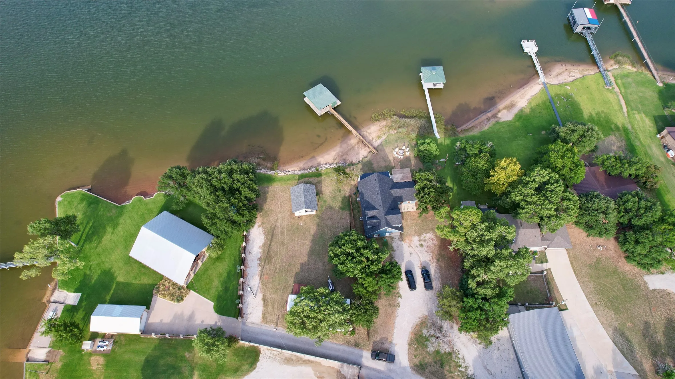 Mobile Home For Sale in Palo Pinto County , 1909 Buck Run, Graford, Texas 76449, 2 Bedroom, 1 Bathroom, Garage spaces, 728 Sqft, built in 1980, mls#21347450, Real Estate Agent in Graford, Homes For Sale in Palo Pinto county, Homes For Sale in Graford, Realtor in Graford Texas, Real Estate Brokerage Independent Realty Texas, Luminita Cordes Realtor