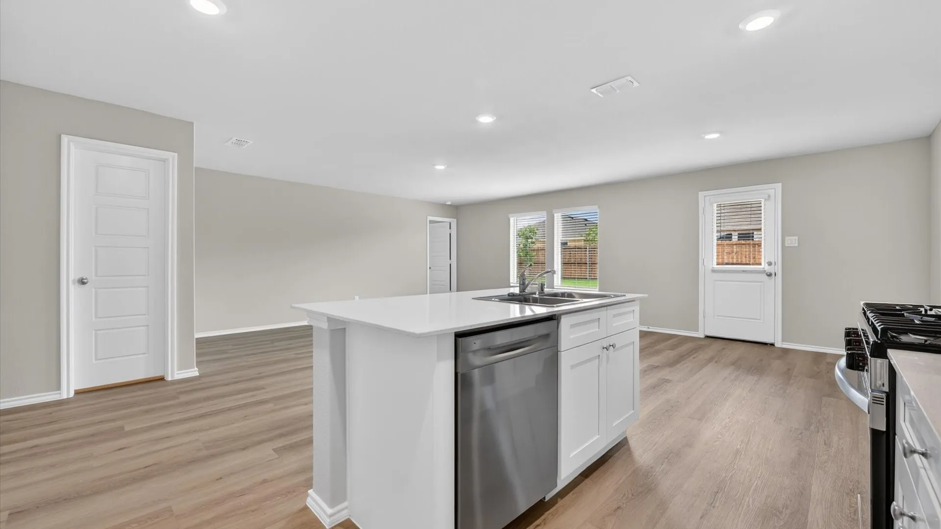 Single Family Residence For Sale in Wise County , 118 PINEHURST Drive, Boyd, Texas 76023, 4 Bedroom, 2 Bathroom, 2 Garage spaces, 1,657 Sqft, built in 2026, Price $263,990, mls#21346713, Real Estate Agent in Boyd, Homes For Sale in Wise county, Homes For Sale in Boyd, Realtor in Boyd Texas, Real Estate Brokerage Independent Realty Texas, Luminita Cordes Realtor