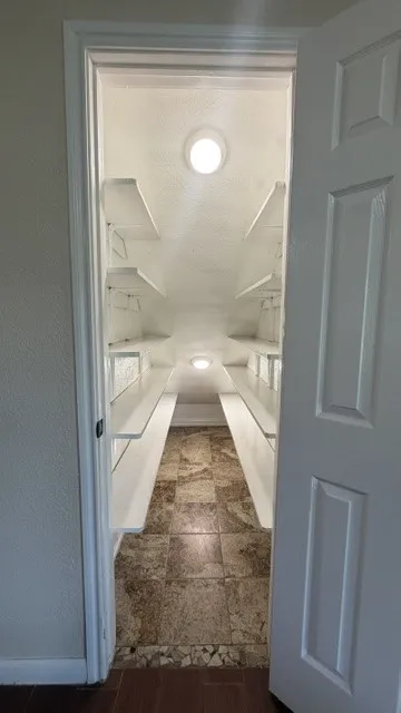 Single Family Residence For Rent in Collin County , 13980 Red Wood Circle S, Frisco, Texas 75071, 4 Bedroom, 2 Bathroom, 2 Garage spaces, 2,306 Sqft, built in 1982, mls#21347561, Real Estate Agent in Frisco, Homes For Rent in Collin county, Homes For Rent in Frisco, Realtor in Frisco Texas, Real Estate Brokerage Independent Realty Texas, Luminita Cordes Realtor
