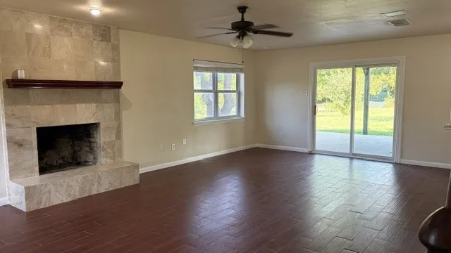Single Family Residence For Rent in Collin County , 13980 Red Wood Circle S, Frisco, Texas 75071, 4 Bedroom, 2 Bathroom, 2 Garage spaces, 2,306 Sqft, built in 1982, mls#21347561, Real Estate Agent in Frisco, Homes For Rent in Collin county, Homes For Rent in Frisco, Realtor in Frisco Texas, Real Estate Brokerage Independent Realty Texas, Luminita Cordes Realtor