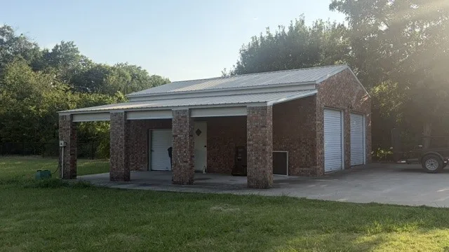 Single Family Residence For Rent in Collin County , 13980 Red Wood Circle S, Frisco, Texas 75071, 4 Bedroom, 2 Bathroom, 2 Garage spaces, 2,306 Sqft, built in 1982, mls#21347561, Real Estate Agent in Frisco, Homes For Rent in Collin county, Homes For Rent in Frisco, Realtor in Frisco Texas, Real Estate Brokerage Independent Realty Texas, Luminita Cordes Realtor