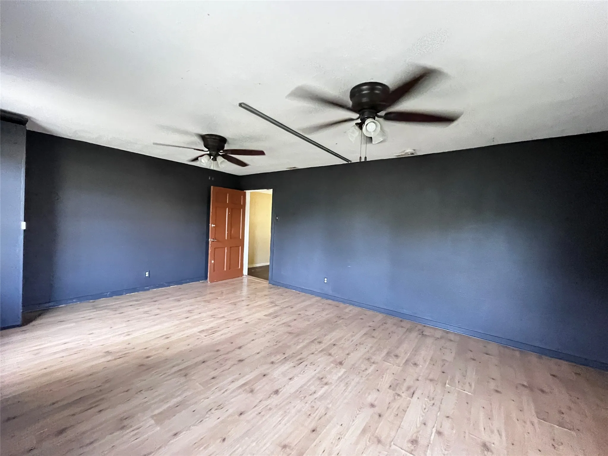 13x20 great room is ready for your vision. One room. Endless possibilities.