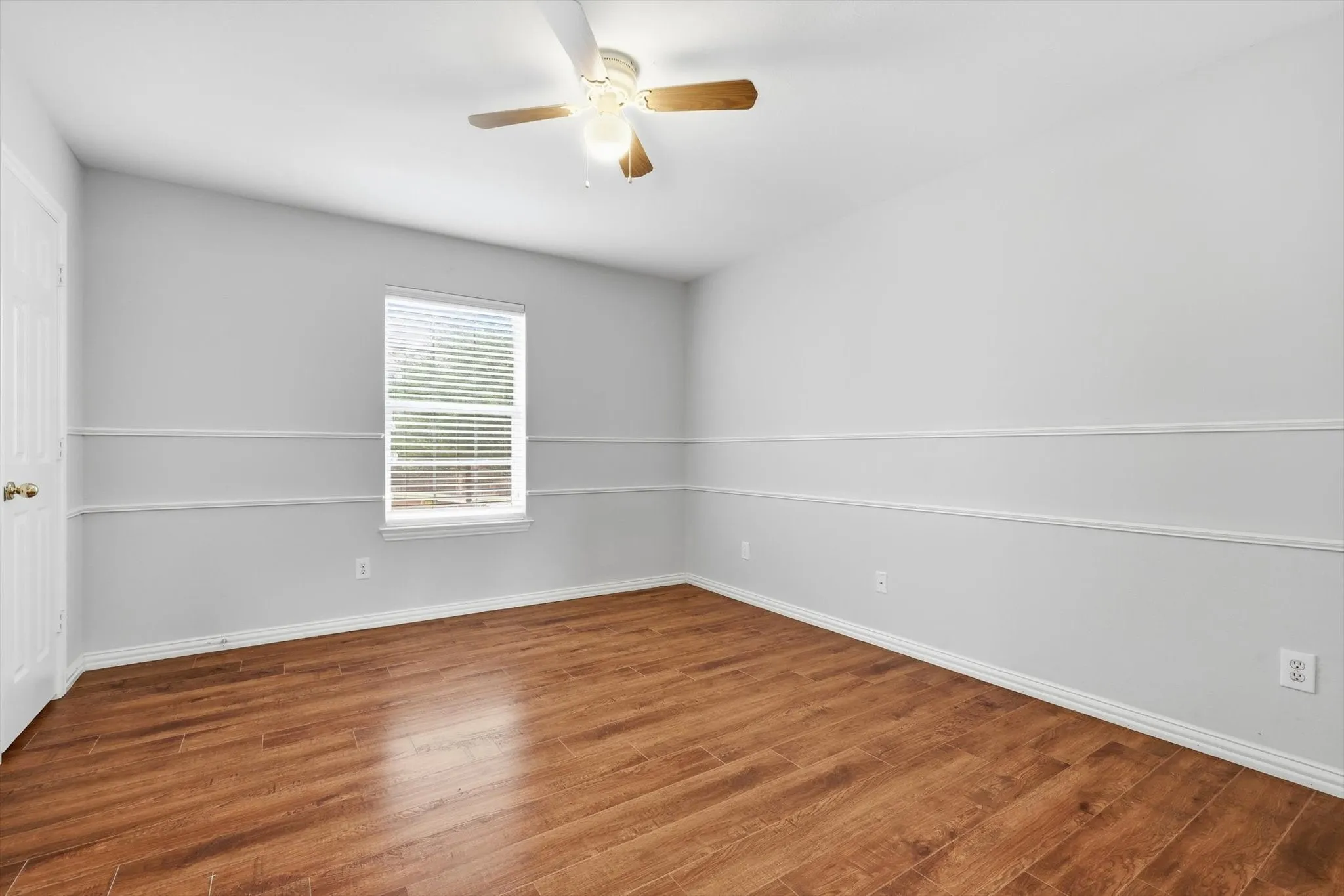 Single Family Residence For Sale in Collin County , 4001 Mayflower Lane, Plano, Texas 75024, 6 Bedroom, 5 Bathroom, 3 Garage spaces, 4,522 Sqft, built in 1992, mls#21347583, Real Estate Agent in Plano, Homes For Sale in Collin county, Homes For Sale in Plano, Realtor in Plano Texas, Real Estate Brokerage Independent Realty Texas, Luminita Cordes Realtor