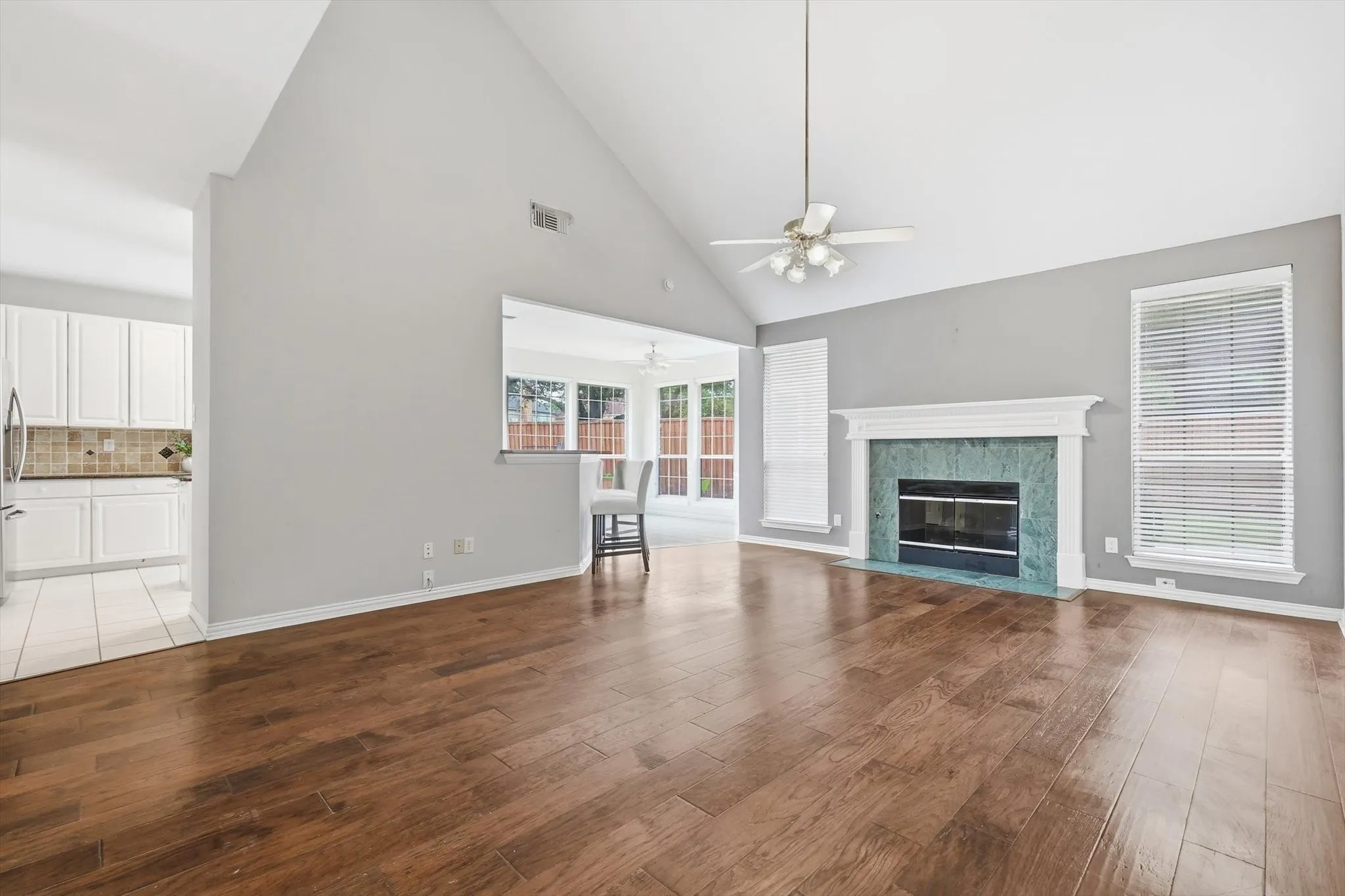 Single Family Residence For Sale in Collin County , 4001 Mayflower Lane, Plano, Texas 75024, 6 Bedroom, 5 Bathroom, 3 Garage spaces, 4,522 Sqft, built in 1992, mls#21347583, Real Estate Agent in Plano, Homes For Sale in Collin county, Homes For Sale in Plano, Realtor in Plano Texas, Real Estate Brokerage Independent Realty Texas, Luminita Cordes Realtor