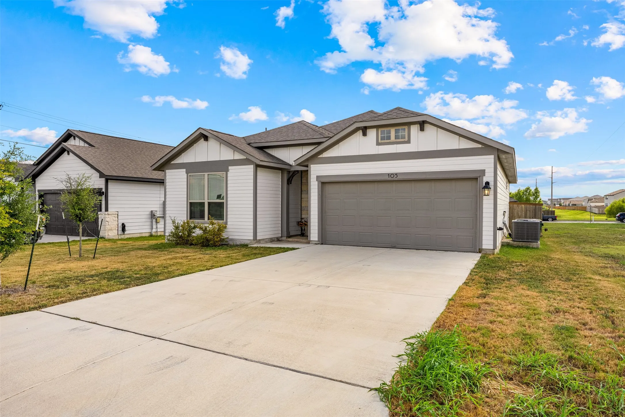 Single Family Residence For Sale in Williamson County , 105 Kellys Heroes Way, Jarrell, Texas 76537, 3 Bedroom, 2 Bathroom, 2 Garage spaces, 1,545 Sqft, built in 2022, mls#21346160, Real Estate Agent in Jarrell, Homes For Sale in Williamson county, Homes For Sale in Jarrell, Realtor in Jarrell Texas, Real Estate Brokerage Independent Realty Texas, Luminita Cordes Realtor