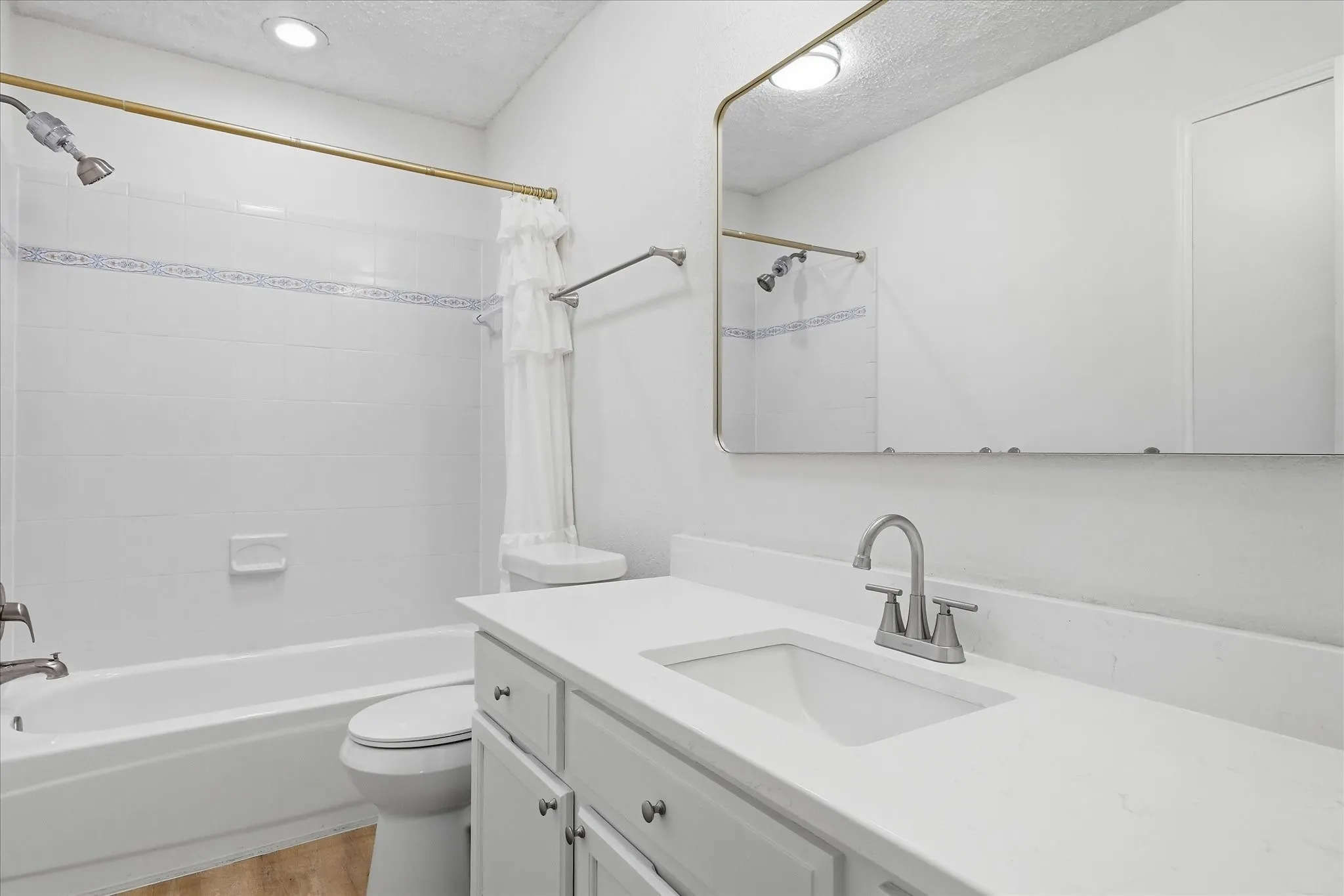 Duplex For Rent in Dallas County , 559 Lee Drive, Coppell, Texas 75019, 3 Bedroom, 2 Bathroom, 1 Garage spaces, 1,190 Sqft, built in 1985, mls#21346830, Real Estate Agent in Coppell, Homes For Rent in Dallas county, Homes For Rent in Coppell, Realtor in Coppell Texas, Real Estate Brokerage Independent Realty Texas, Luminita Cordes Realtor