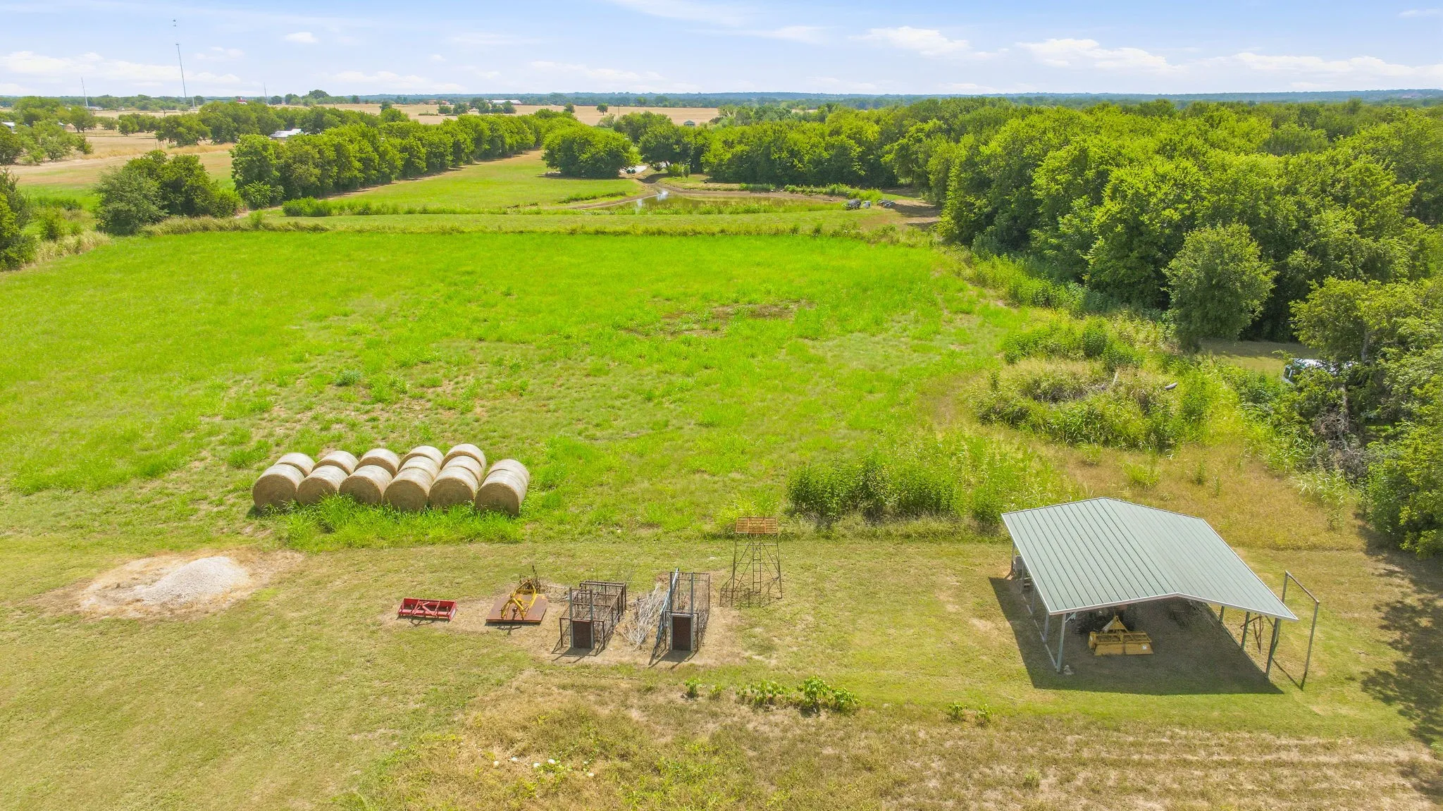 Single Family Residence For Sale in Palo Pinto County , 1642 Salesville Road, Mineral Wells, Texas 76067, 4 Bedroom, 2 Bathroom, Garage spaces, 1,909 Sqft, built in 1977, mls#21345742, Real Estate Agent in Mineral Wells, Homes For Sale in Palo Pinto county, Homes For Sale in Mineral Wells, Realtor in Mineral Wells Texas, Real Estate Brokerage Independent Realty Texas, Luminita Cordes Realtor