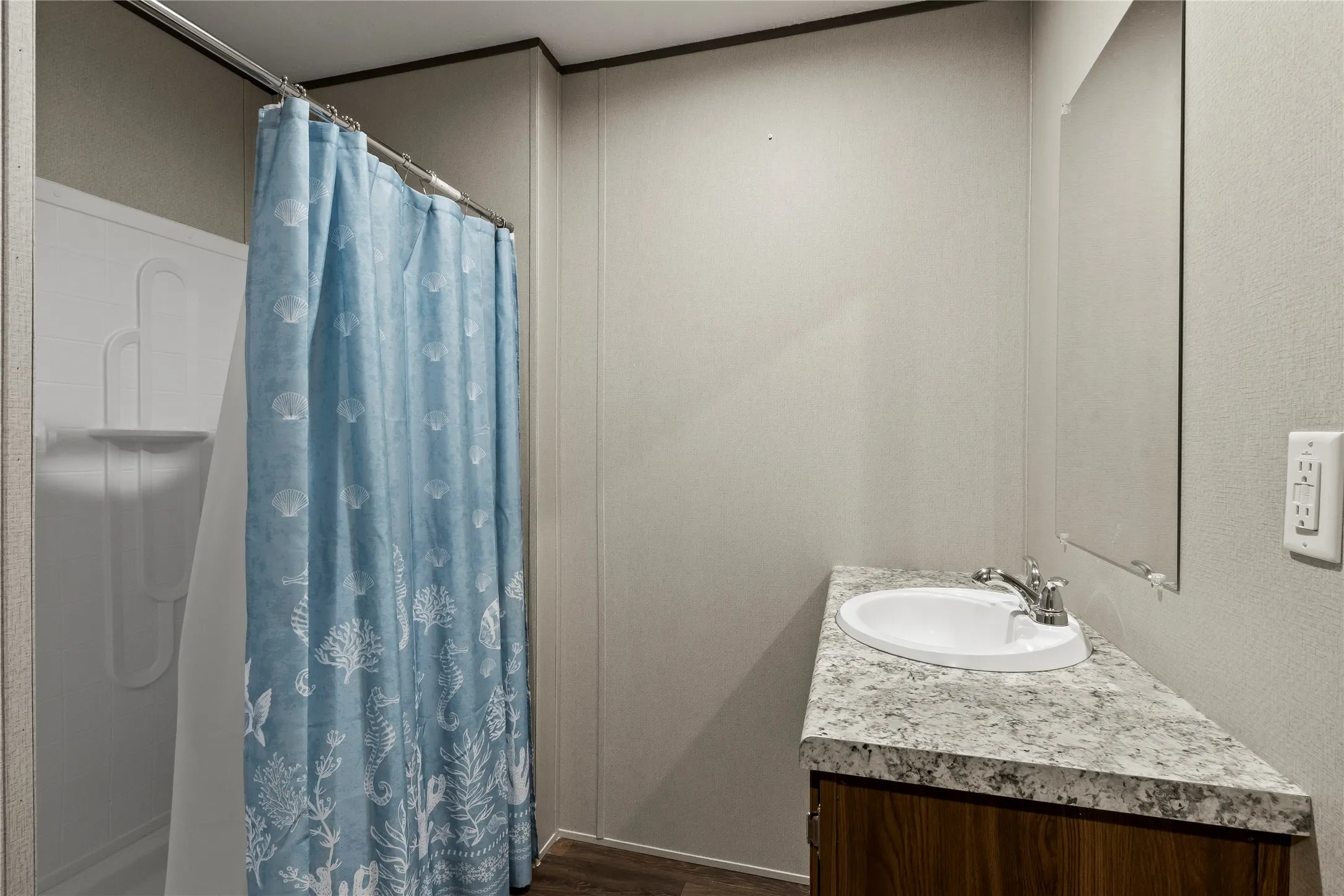 primary bathroom ensuite