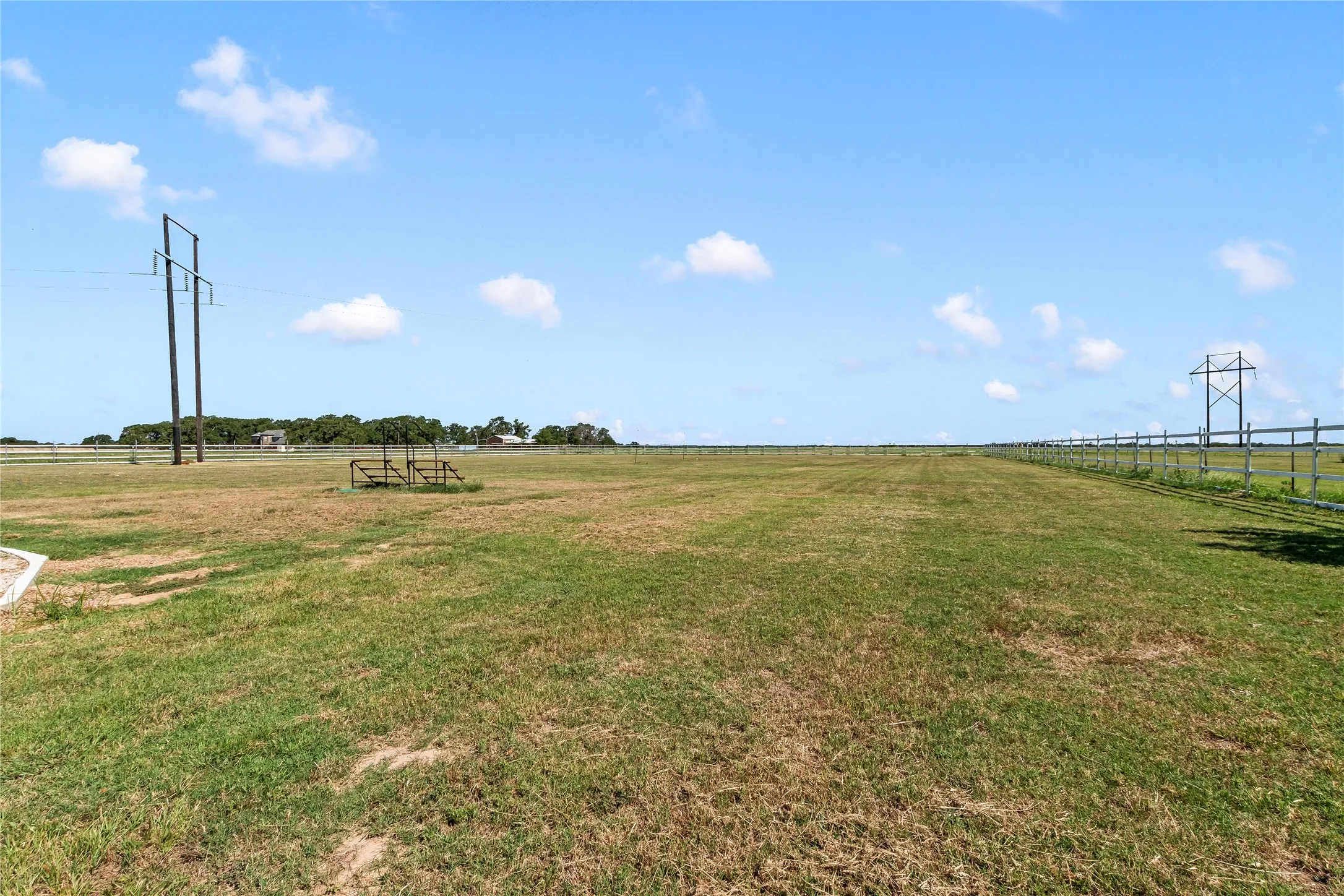 Mobile Home For Sale in Kaufman County , 16609 Tarlton Road, Mabank, Texas 75147, 4 Bedroom, 2 Bathroom, Garage spaces, 1,475 Sqft, built in 2026, mls#21347430, Real Estate Agent in Mabank, Homes For Sale in Kaufman county, Homes For Sale in Mabank, Realtor in Mabank Texas, Real Estate Brokerage Independent Realty Texas, Luminita Cordes Realtor
