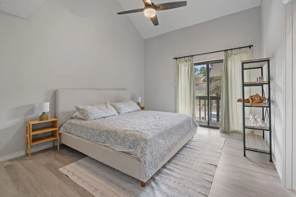 Condominium For Sale in Rockwall County , 1110 Signal Ridge Place, Rockwall, Texas 75032, 2 Bedrooms, 2 Bathrooms, Garage spaces, 1,148 Sqft, built in 1985, Price $240,000, mls#21344759, Real Estate Agent in Rockwall, Homes For Sale in Rockwall county, Homes For Sale in Rockwall, Realtor in Rockwall Texas, Real Estate Brokerage Independent Realty Texas, Luminita Cordes Realtor
