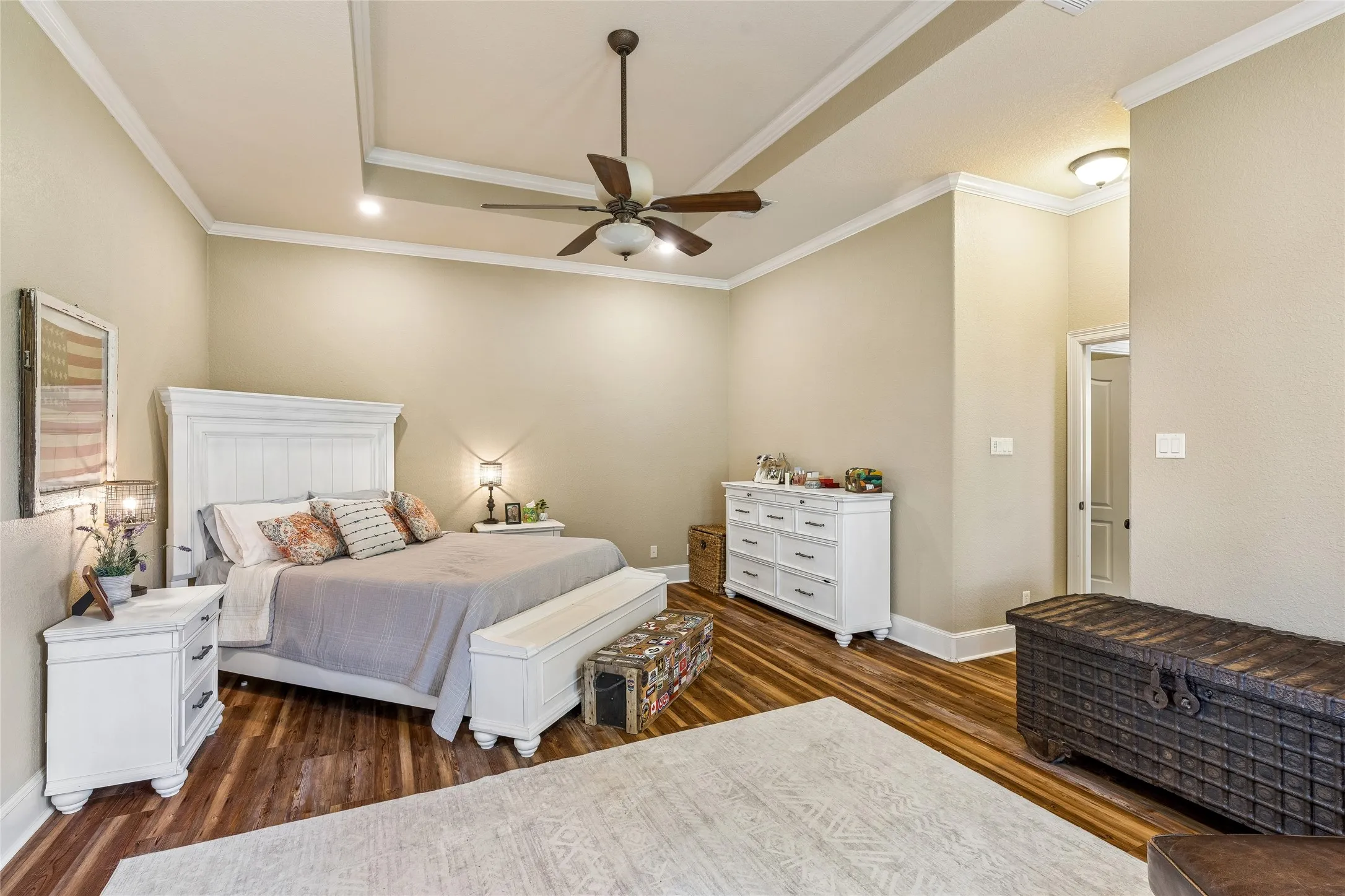 Single Family Residence For Sale in Ellis County , 1720 Ashington Place, Midlothian, Texas 76065, 4 Bedroom, 3 Bathroom, 2 Garage spaces, 2,442 Sqft, built in 2004, mls#21346763, Real Estate Agent in Midlothian, Homes For Sale in Ellis county, Homes For Sale in Midlothian, Realtor in Midlothian Texas, Real Estate Brokerage Independent Realty Texas, Luminita Cordes Realtor