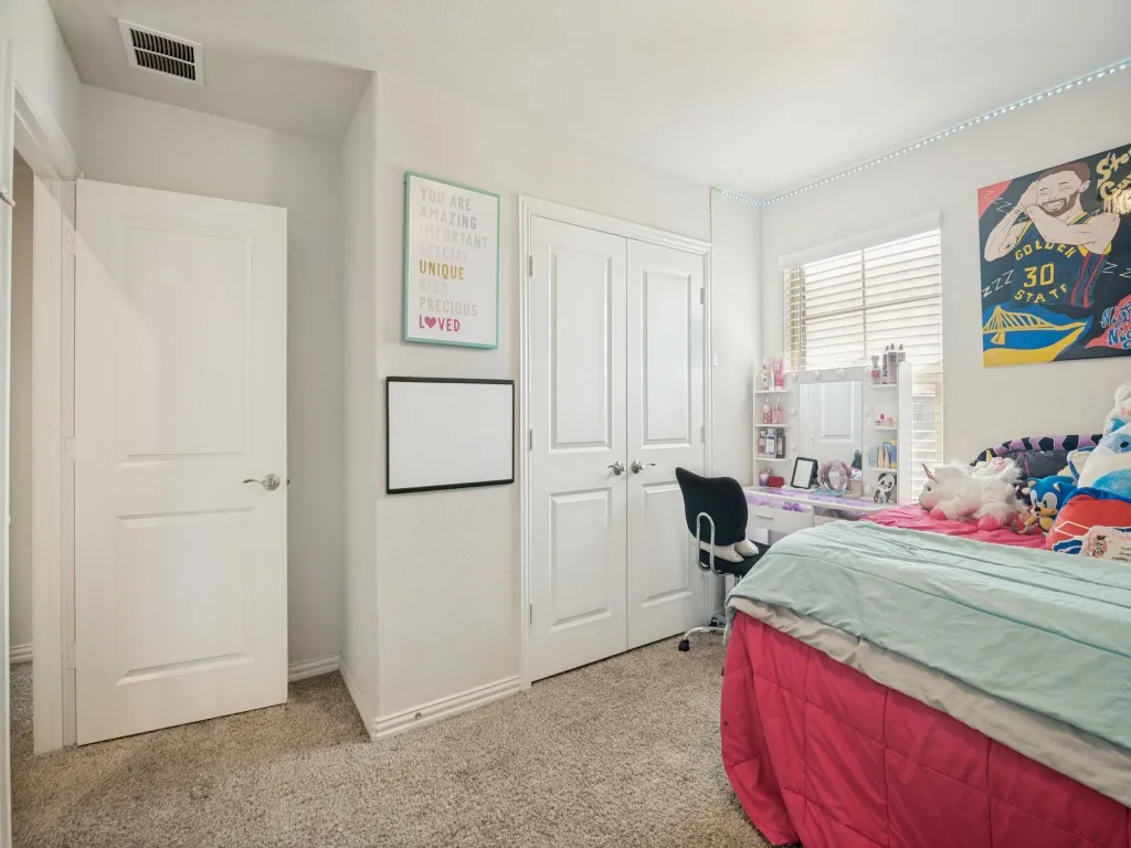 Single Family Residence For Sale in Kaufman County , 1118 Spectra Drive, Forney, Texas 75126, 4 Bedroom, 3 Bathroom, 2 Garage spaces, 2,680 Sqft, built in 2022, Price $375,000, mls#21347434, Real Estate Agent in Forney, Homes For Sale in Kaufman county, Homes For Sale in Forney, Realtor in Forney Texas, Real Estate Brokerage Independent Realty Texas, Luminita Cordes Realtor