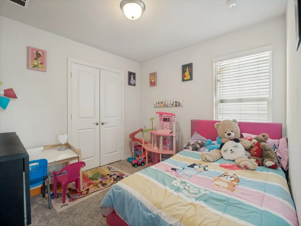 Single Family Residence For Sale in Kaufman County , 1118 Spectra Drive, Forney, Texas 75126, 4 Bedroom, 3 Bathroom, 2 Garage spaces, 2,680 Sqft, built in 2022, Price $375,000, mls#21347434, Real Estate Agent in Forney, Homes For Sale in Kaufman county, Homes For Sale in Forney, Realtor in Forney Texas, Real Estate Brokerage Independent Realty Texas, Luminita Cordes Realtor